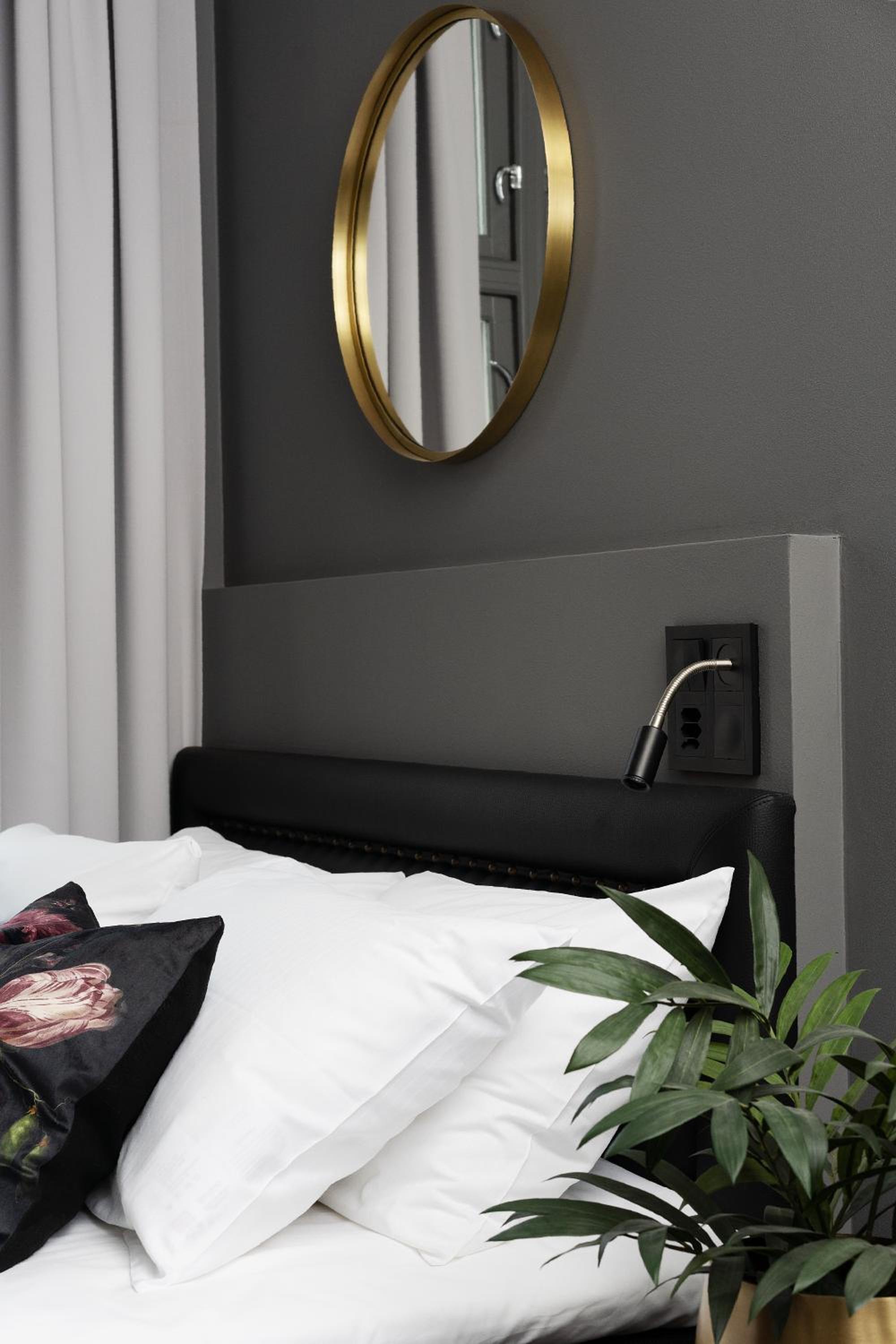 Available room