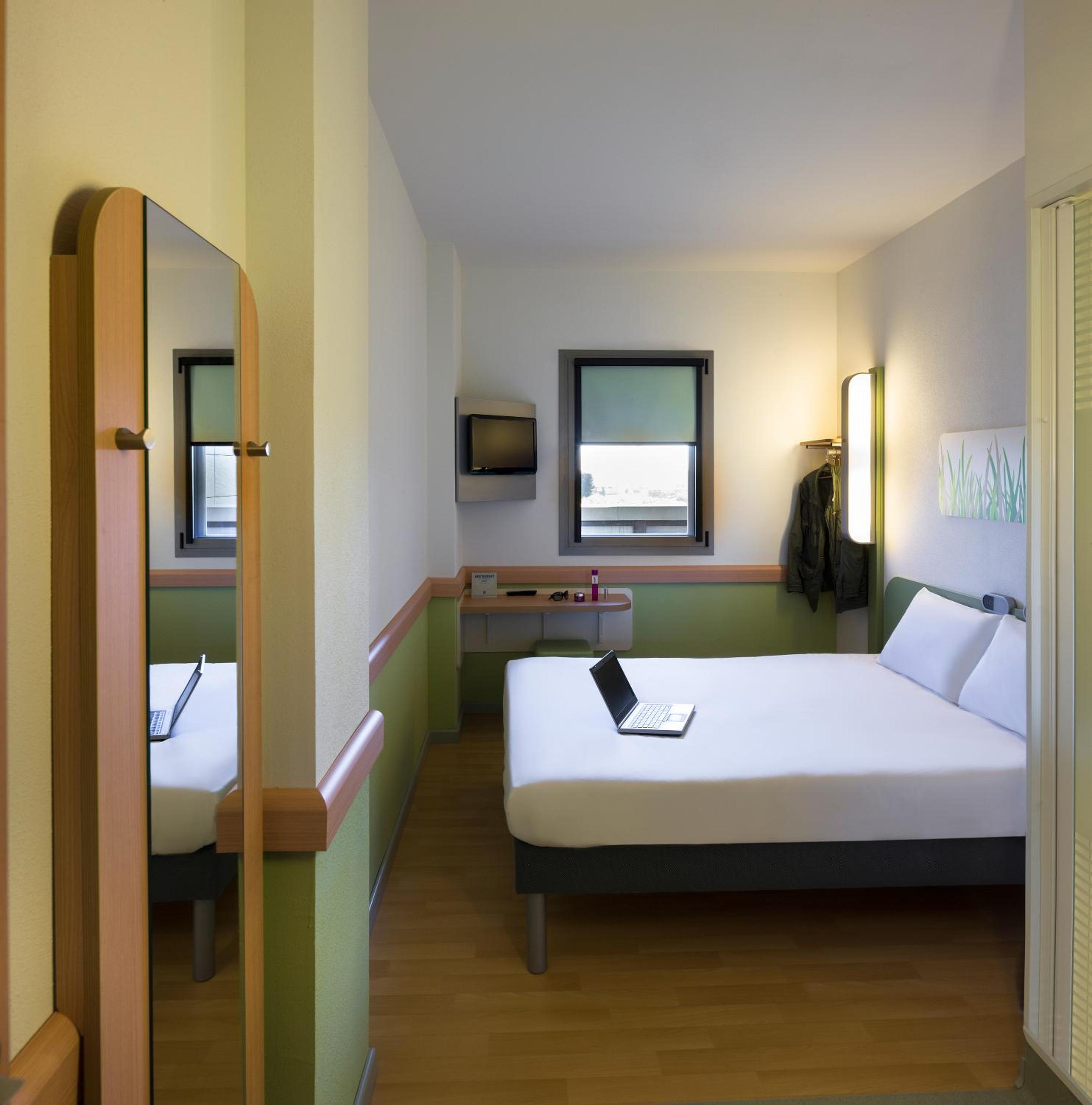 Classic Double Room - Photo 10