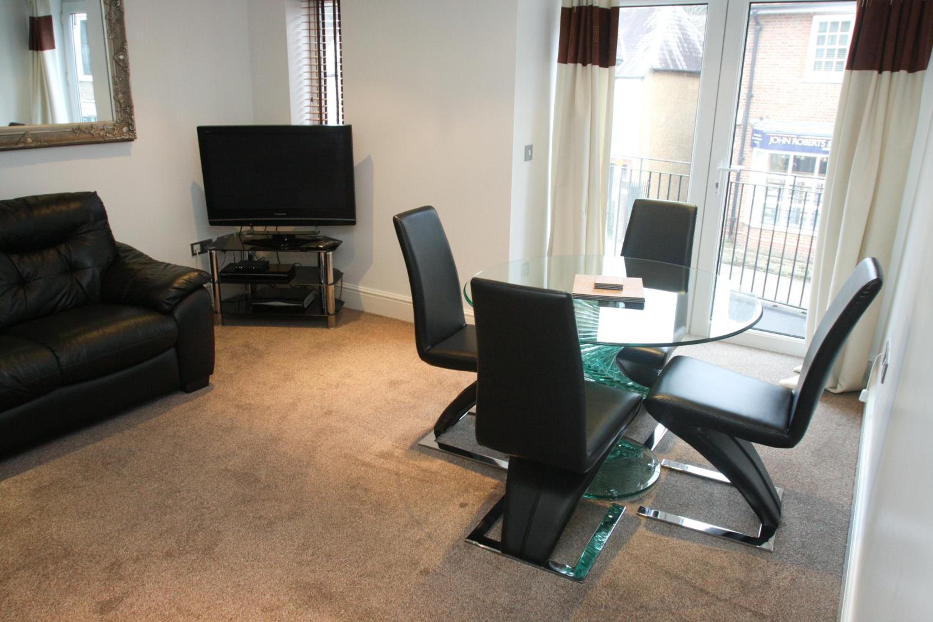 Two-Bedroom Apartment photo 3