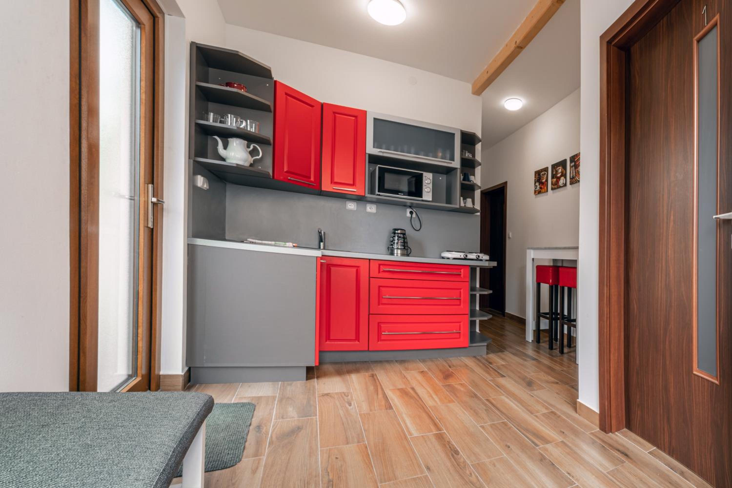 Apartment - Photo 9