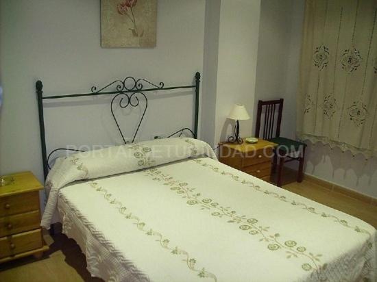 Double or Twin Room - Photo 2