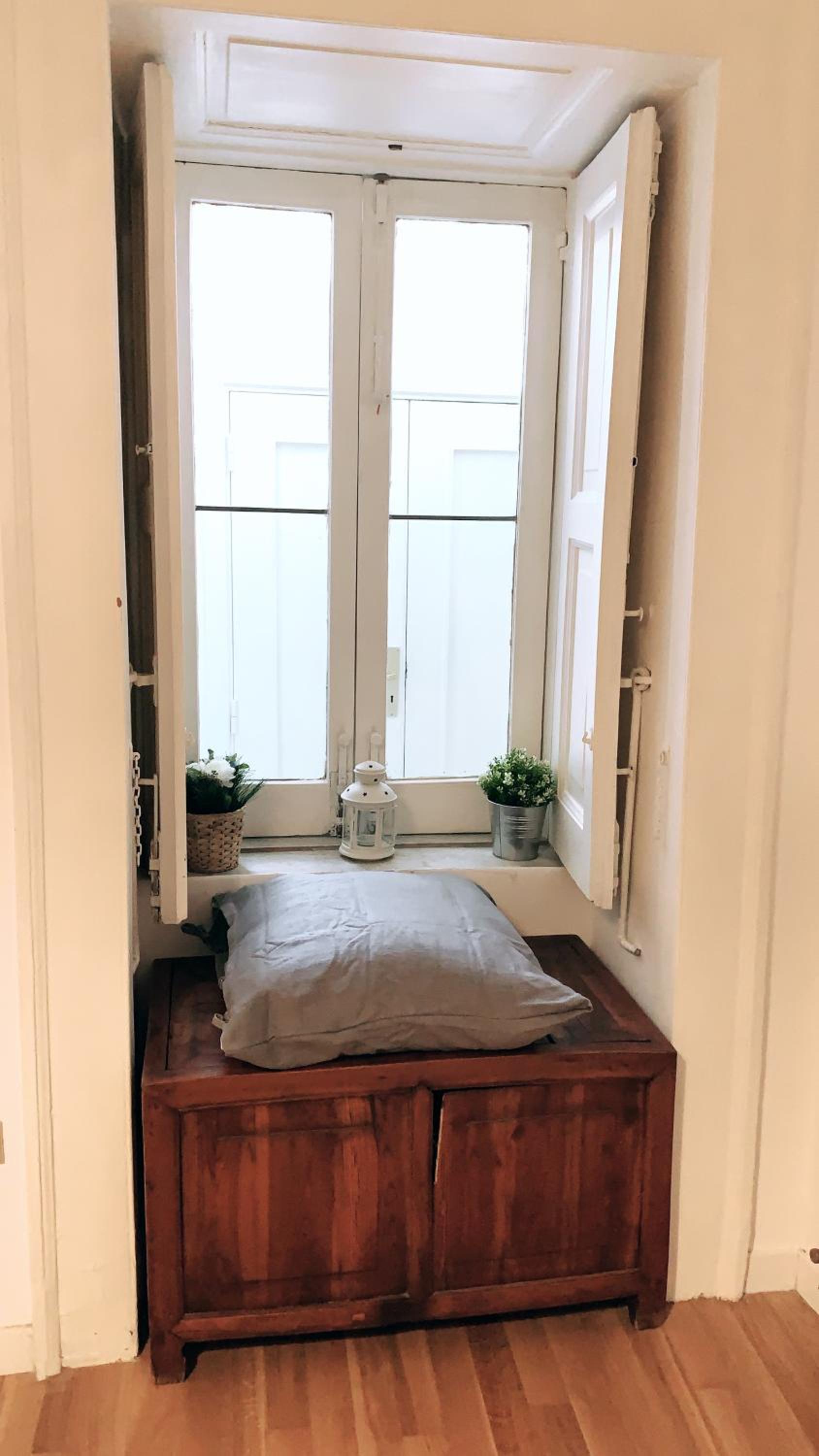 One-Bedroom Apartment - Photo 29