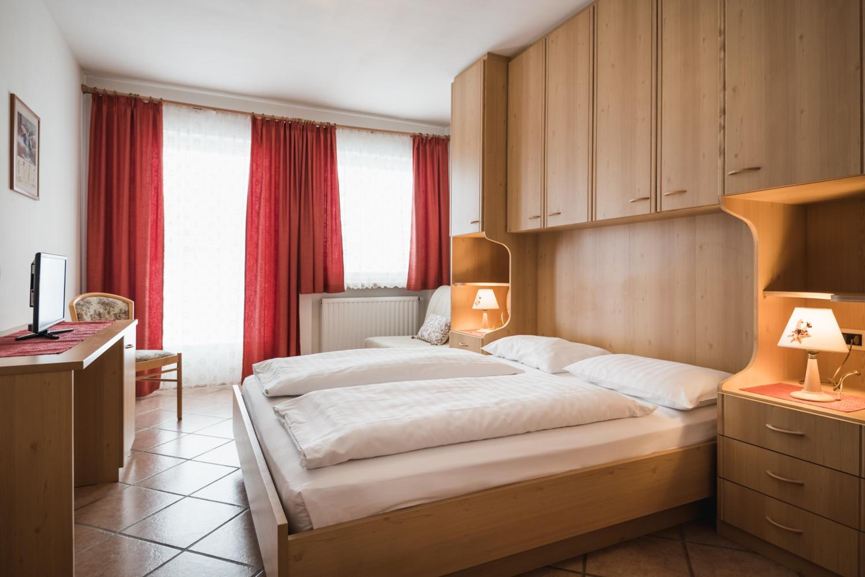 Double Room - Photo 1