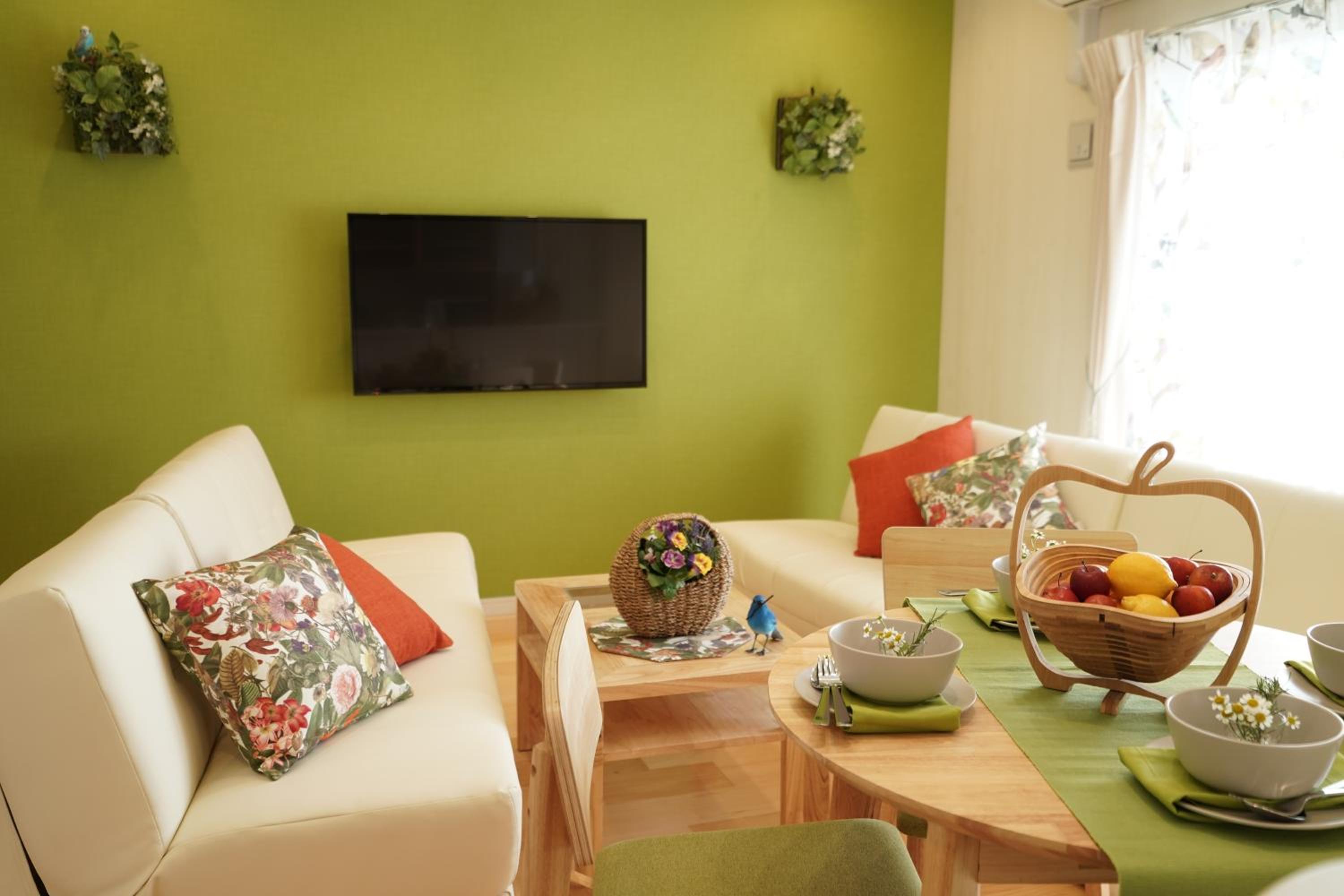 Two-Bedroom Apartment - Photo 2