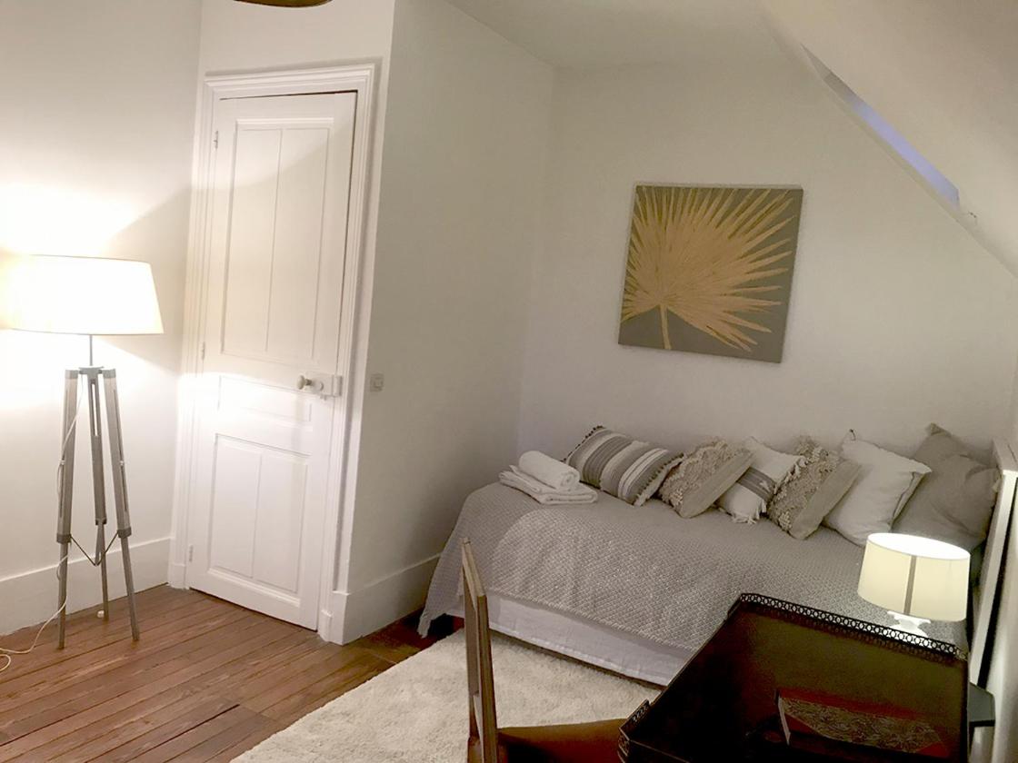 Single Room photo 2