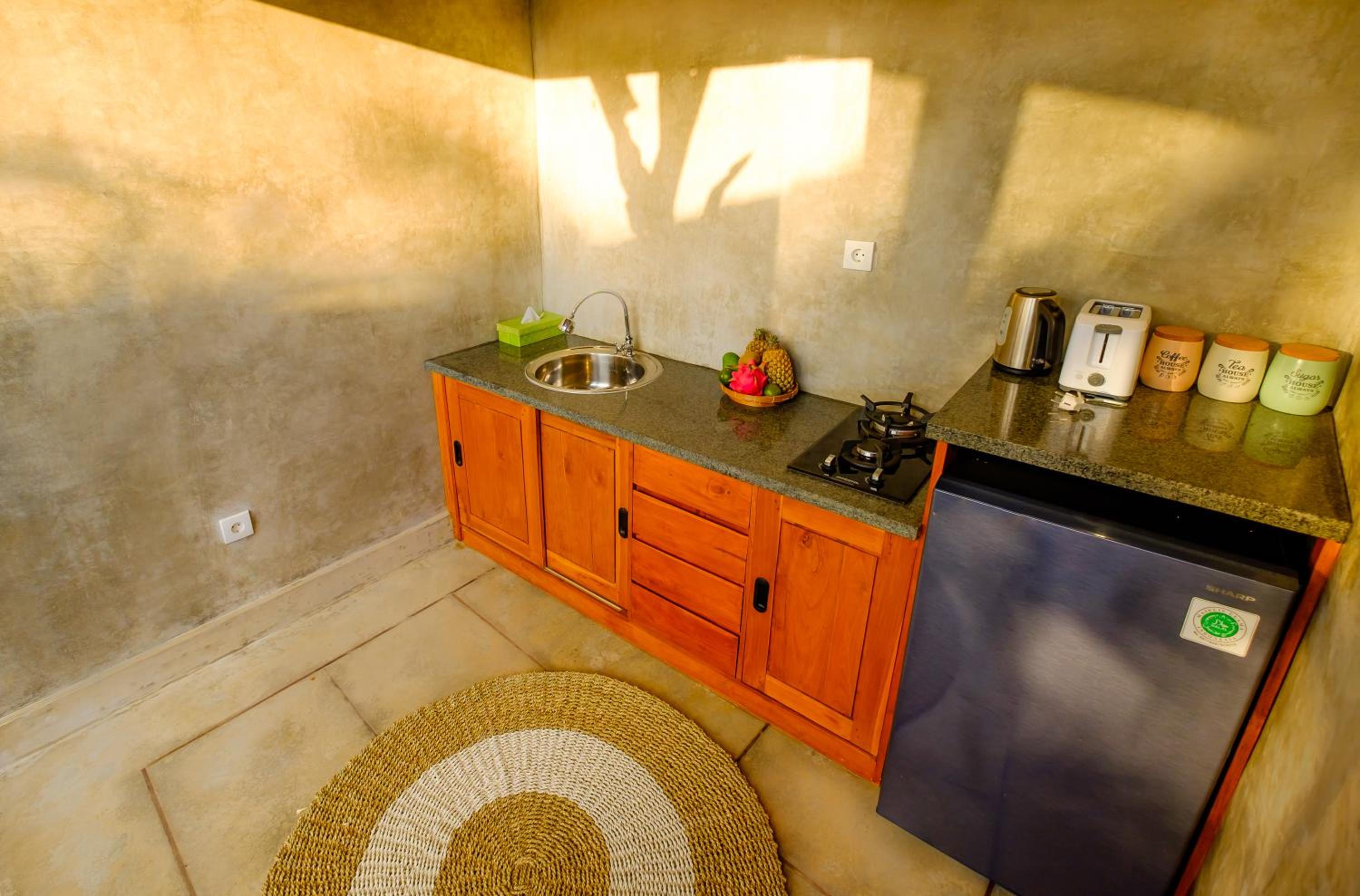 Villa with Private Pool - Photo 20