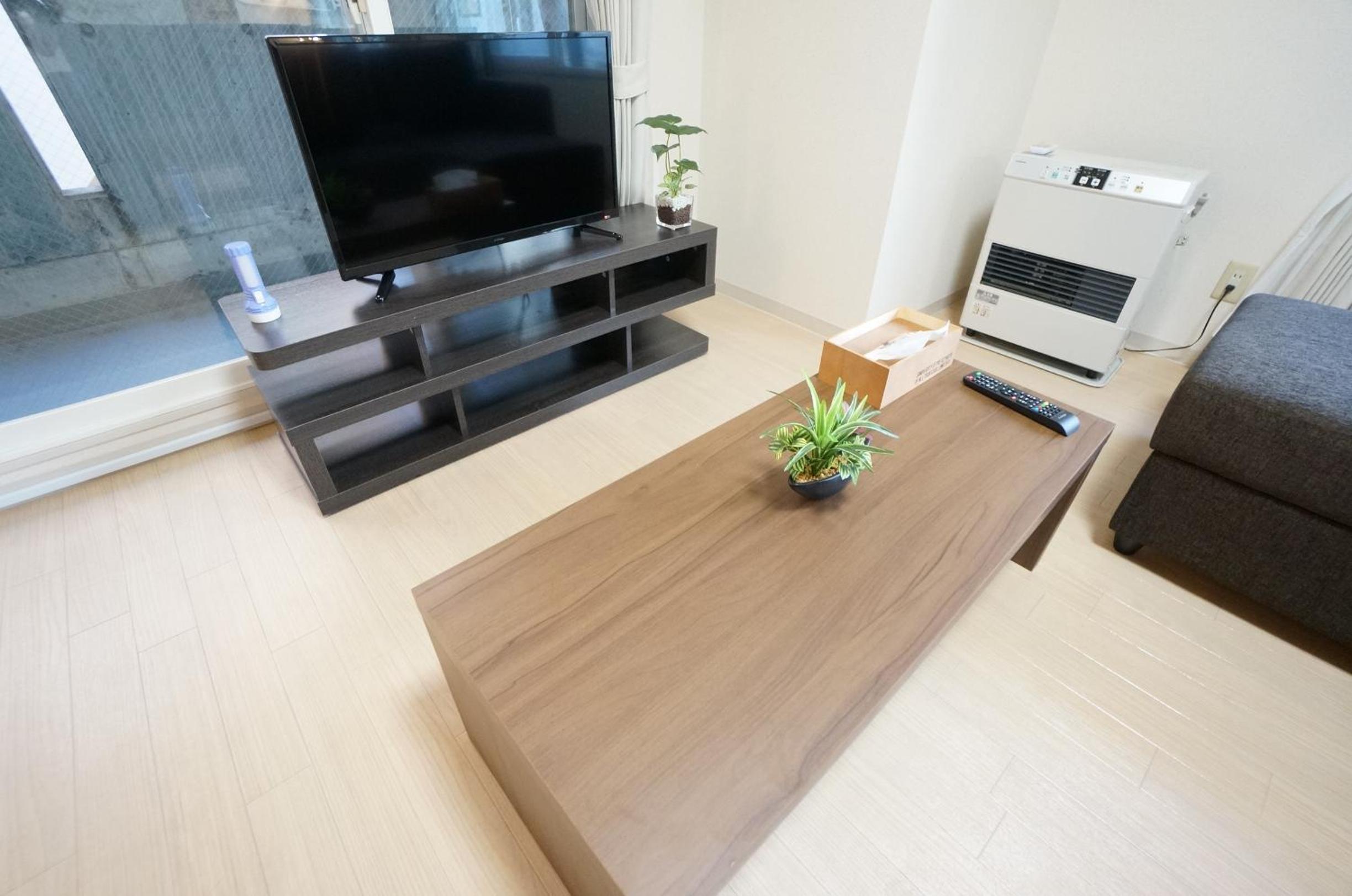 Family Room - Photo 13