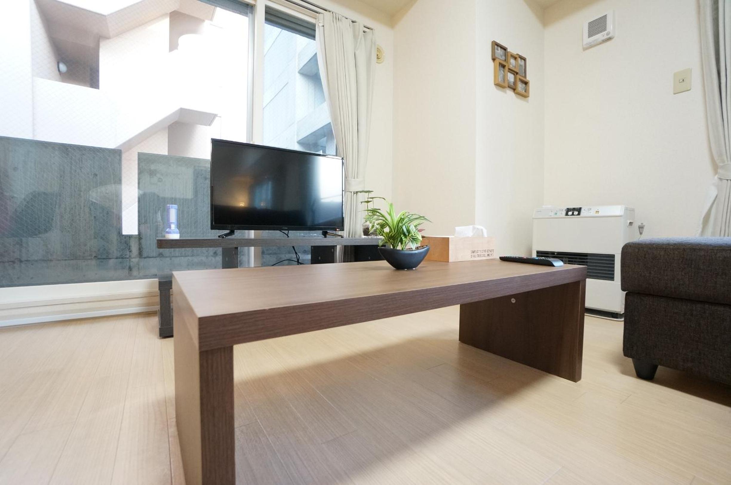 Family Room - Photo 47