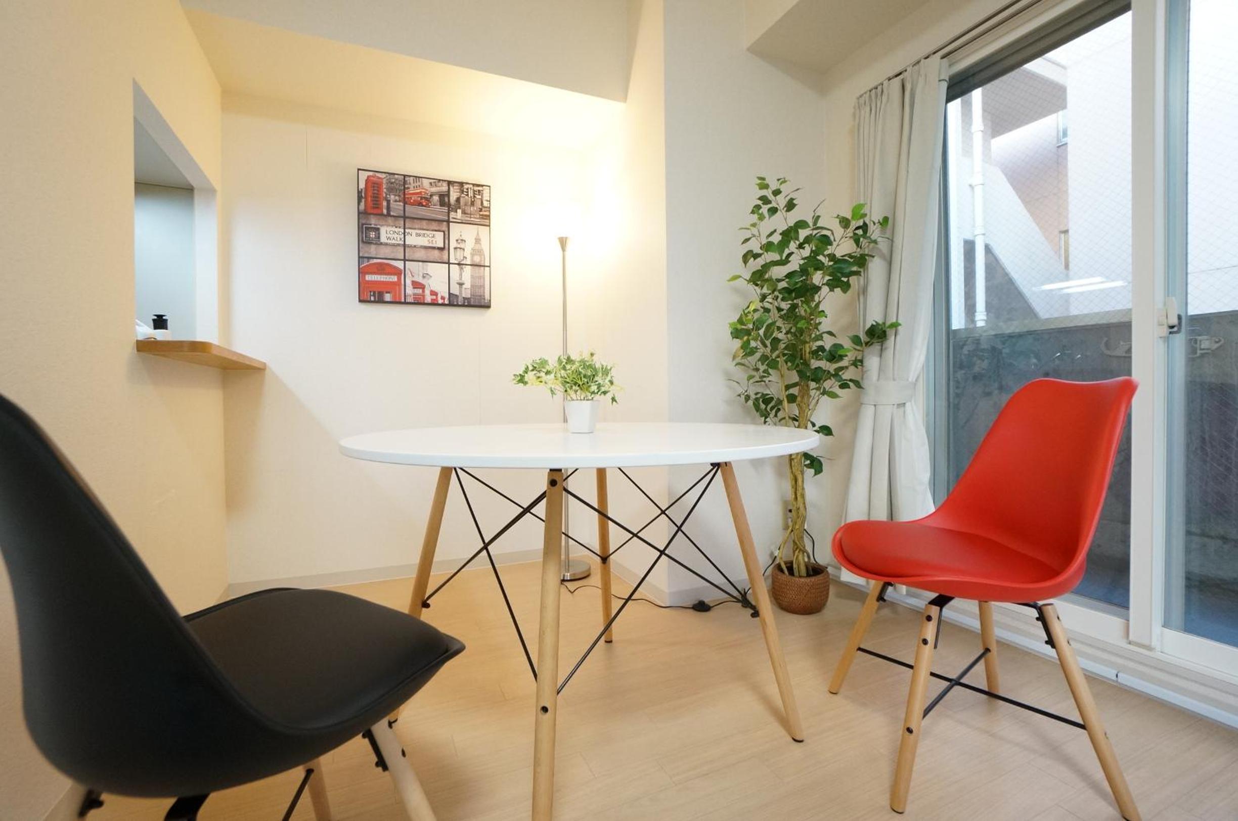 Family Room - Photo 40