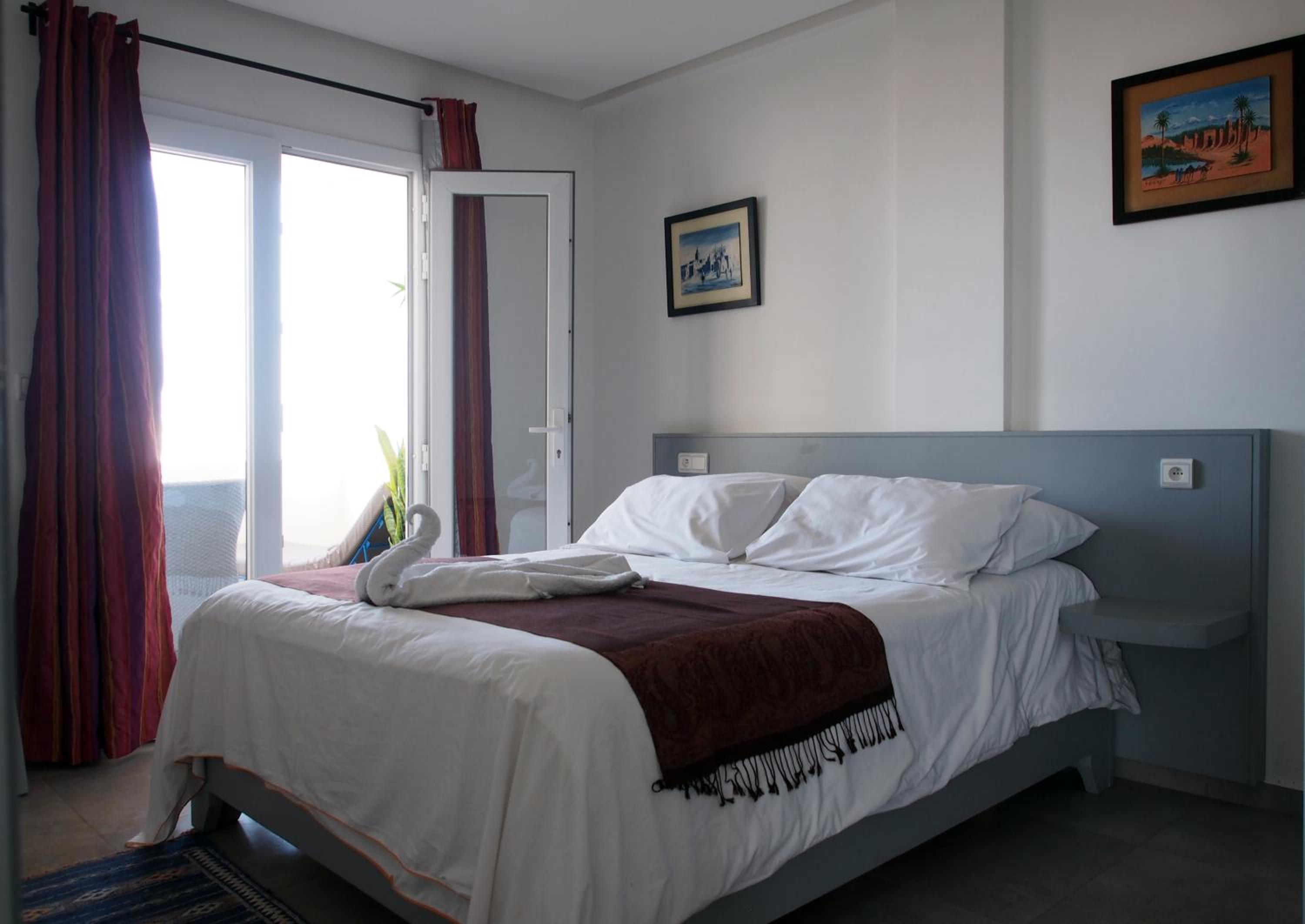 Apartment with Sea View - Photo 1