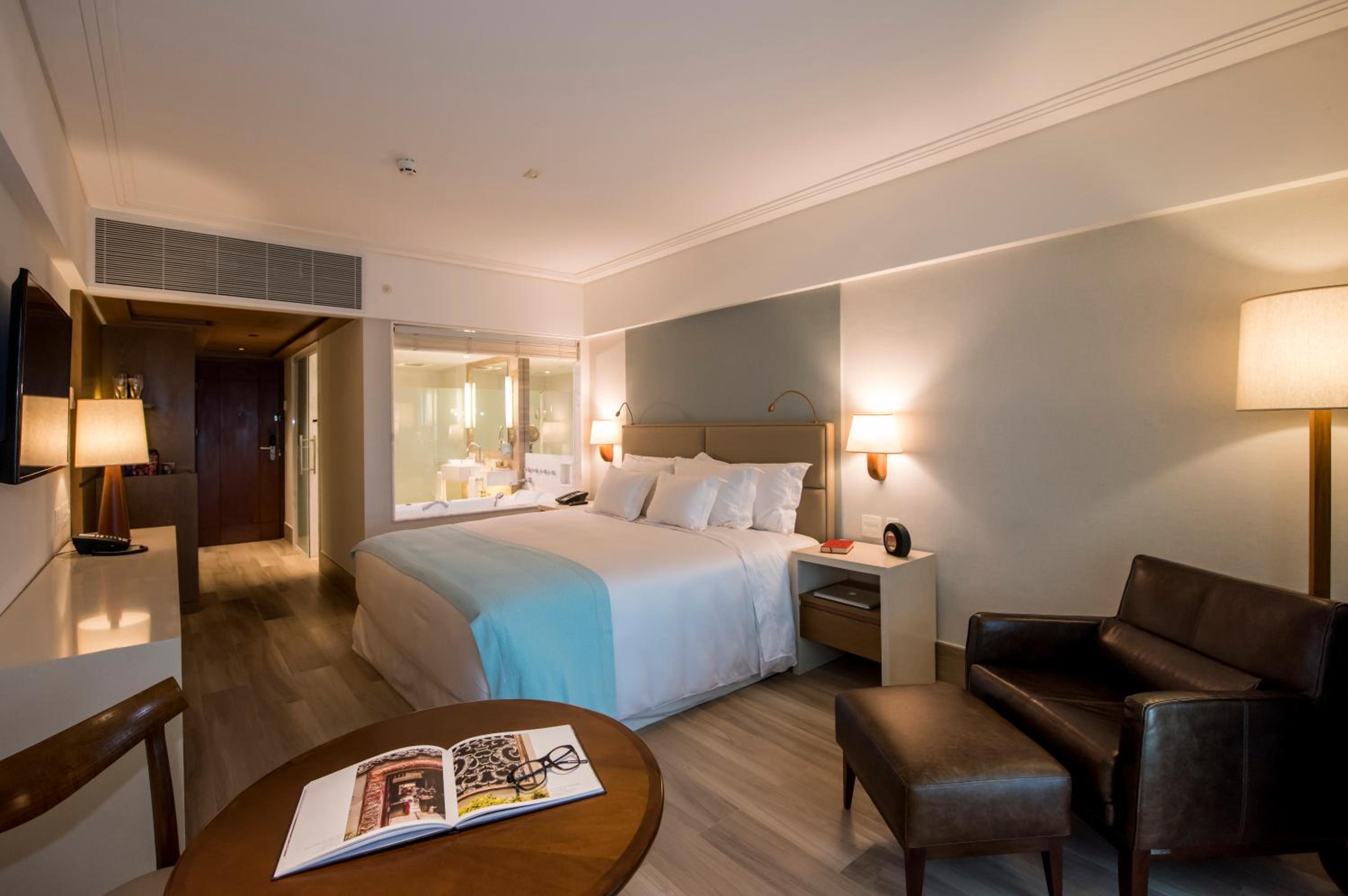 Suite Premium with Sea View photo 1