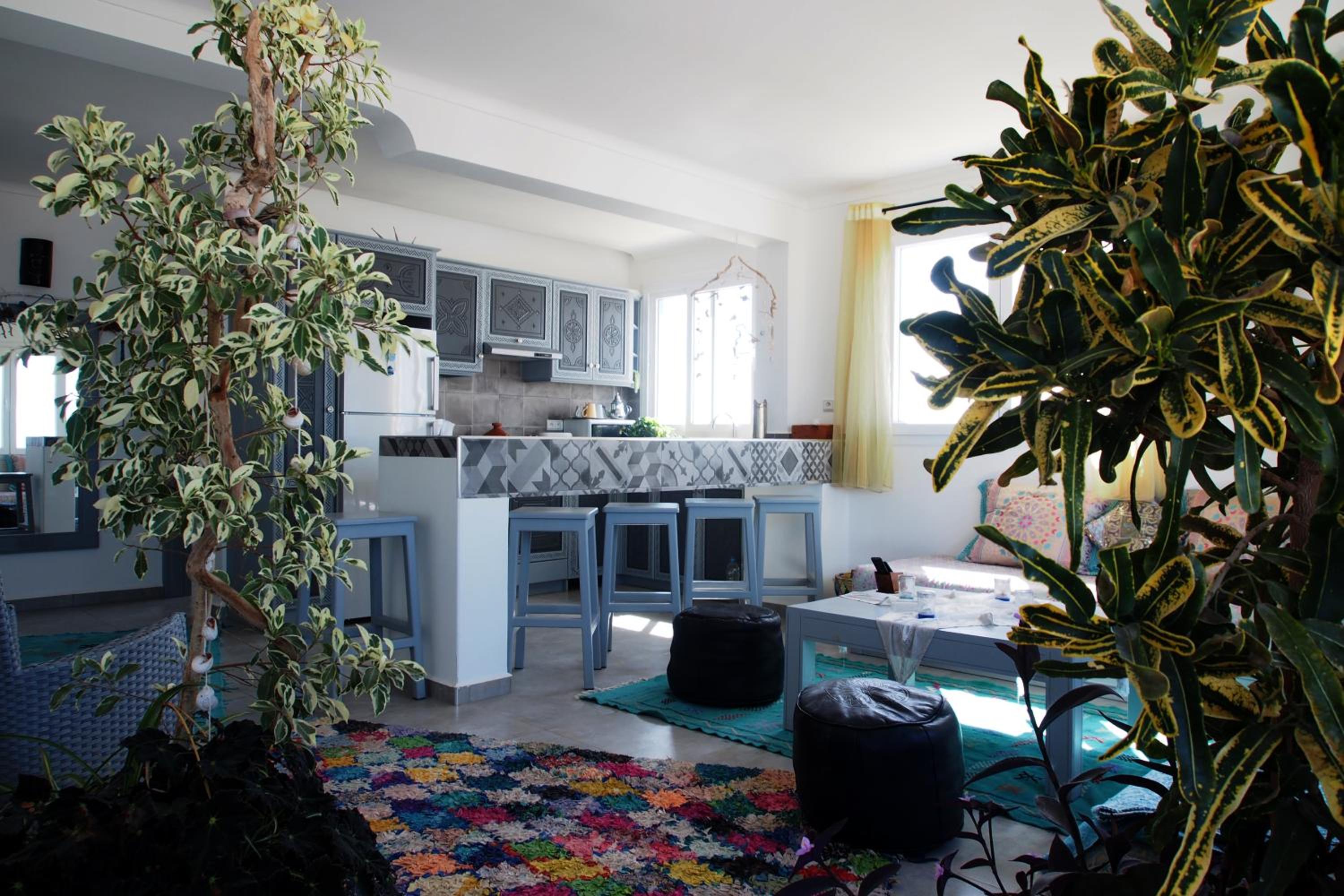 Apartment with Sea View - Photo 14