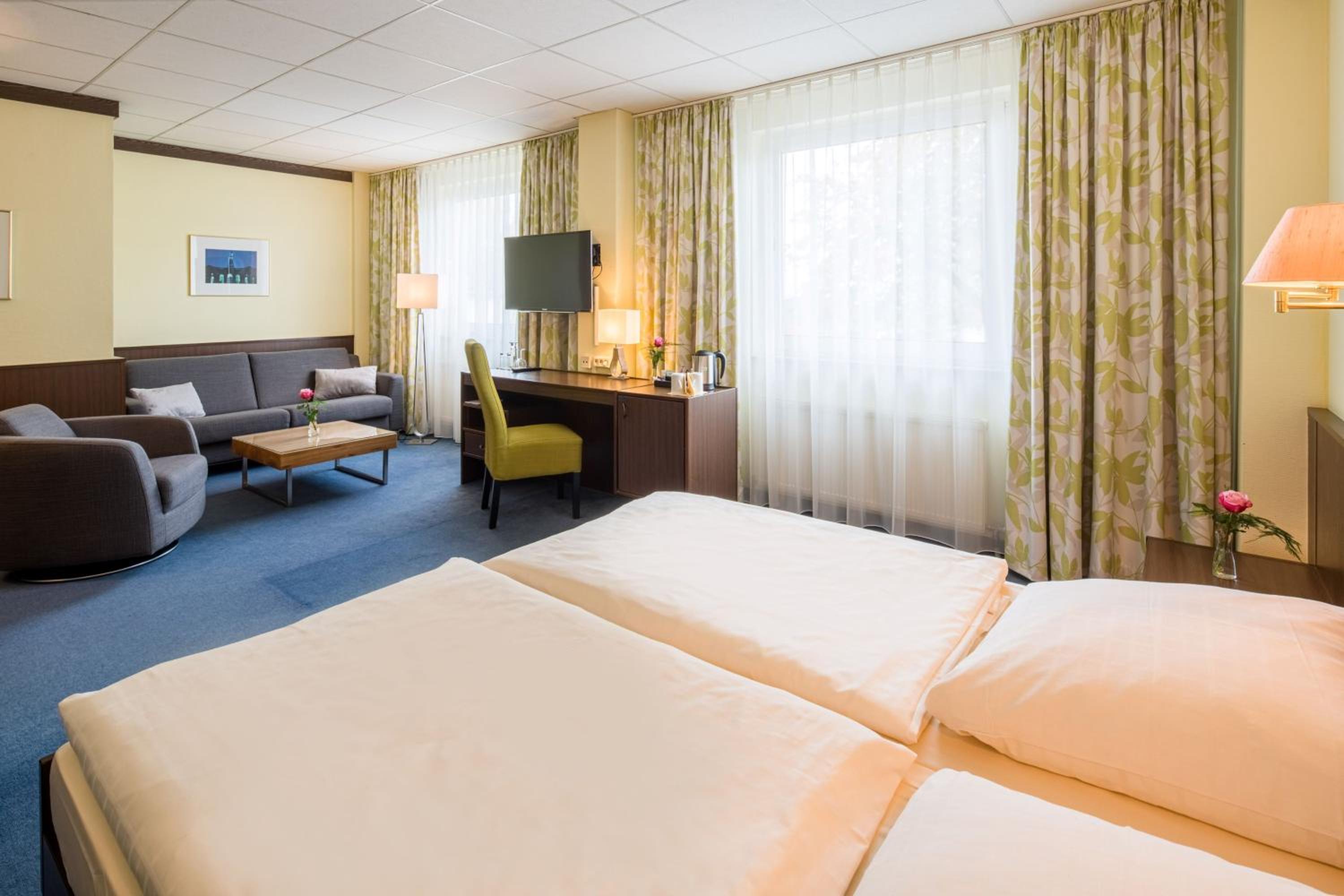 Double Room - Photo 2