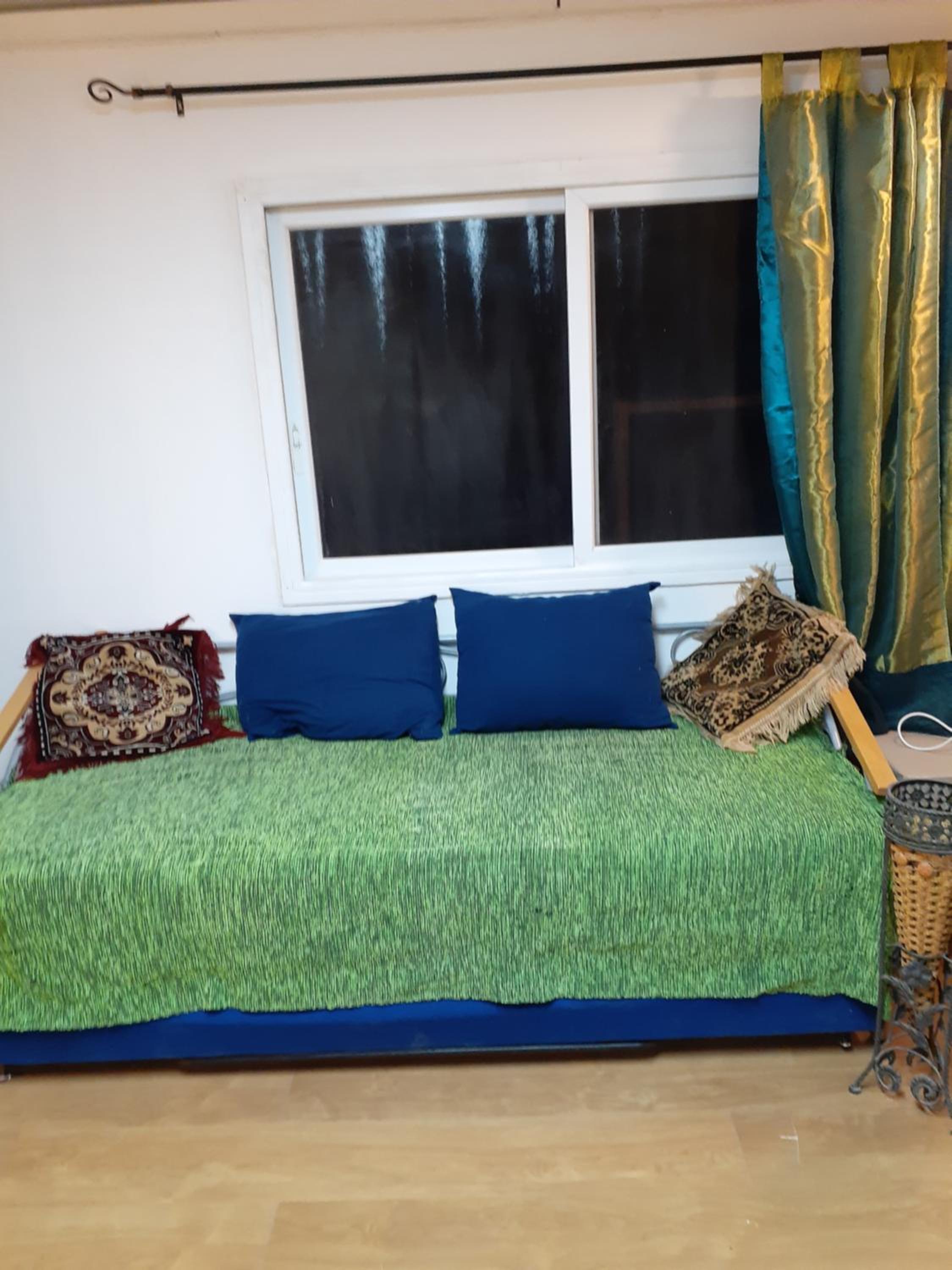 Family Studio - Photo 10