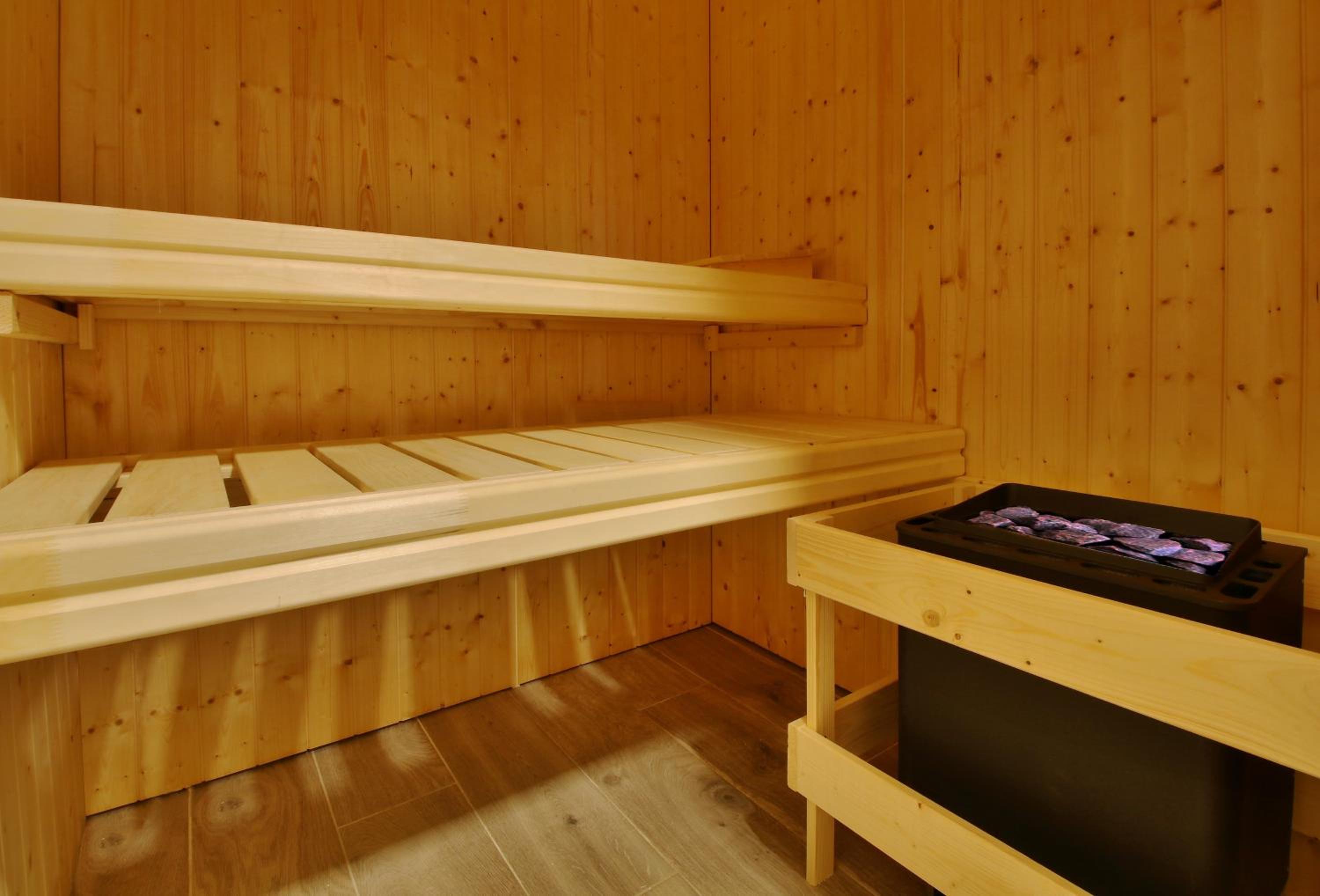 Superior Studio with Sauna - Photo 1