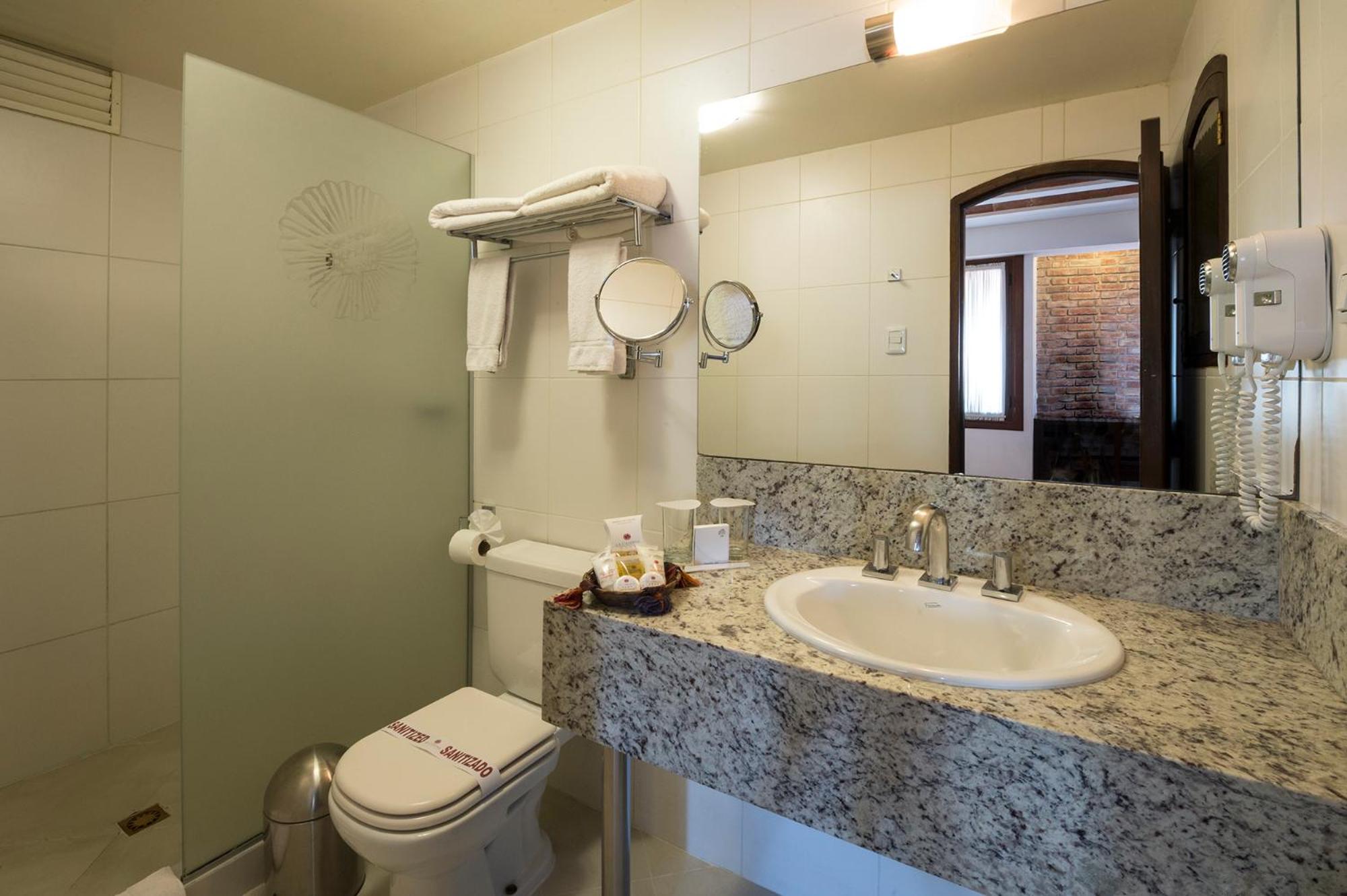 Superior Twin Room photo 3