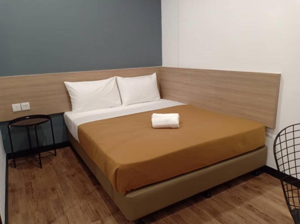 Deluxe Queen Room - Photo 2