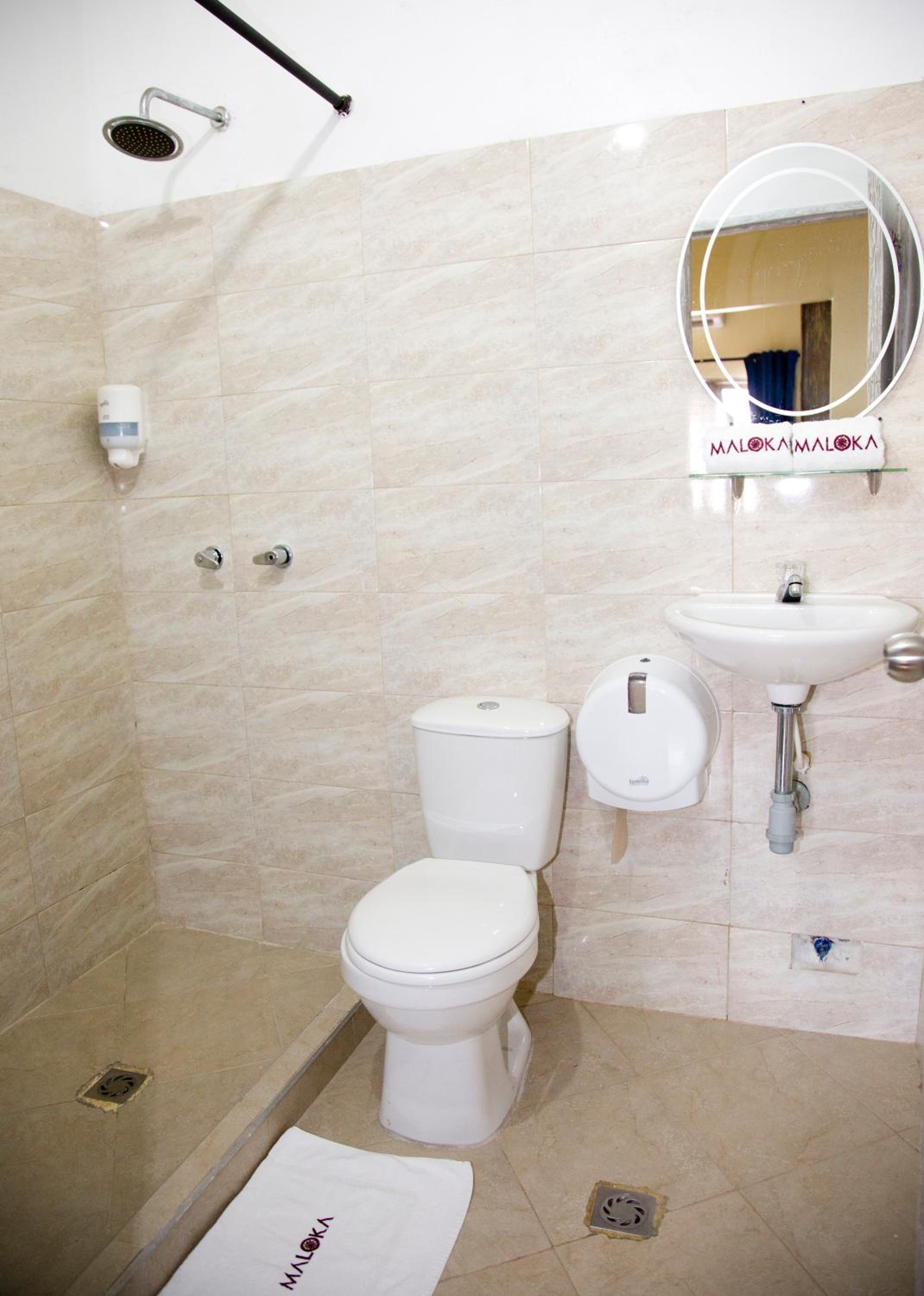 Deluxe King Room photo 3