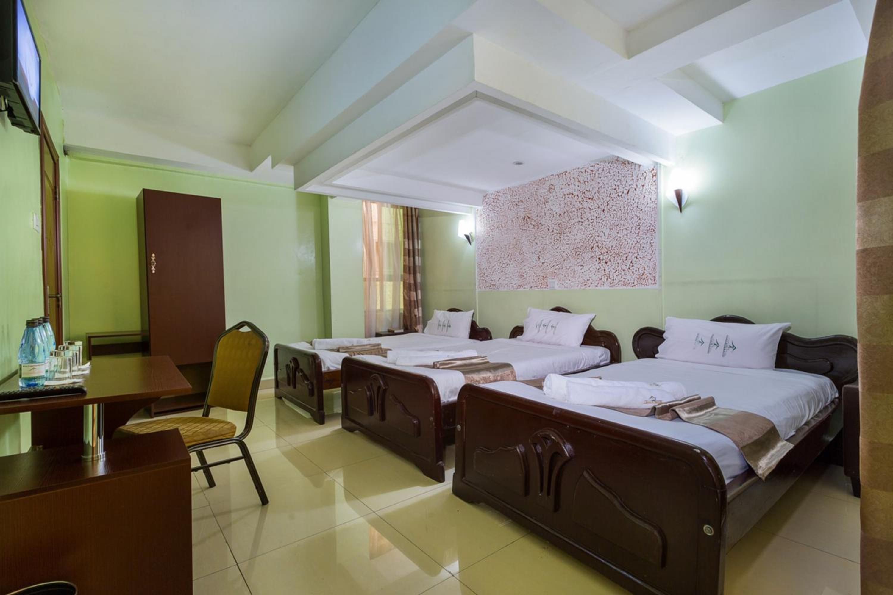 Triple Room photo 2