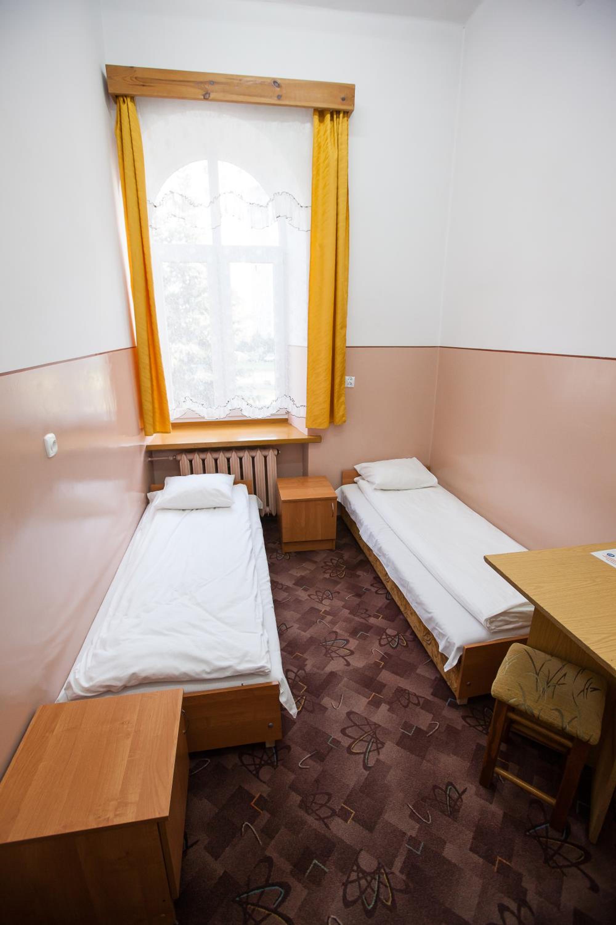 Standard Double Room with Shared Bathroom photo 3