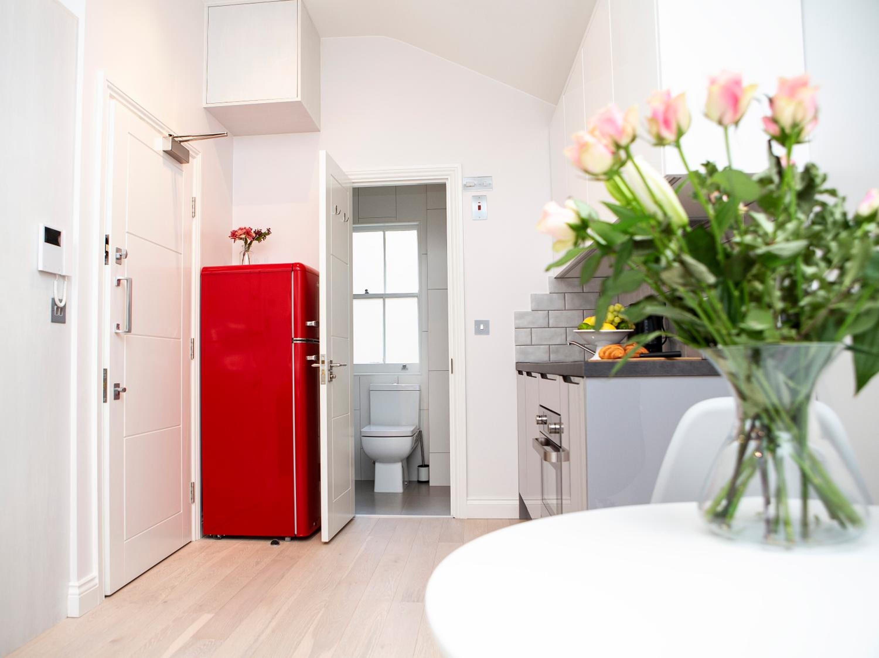 Studio Apartment (Third Floor) photo 3