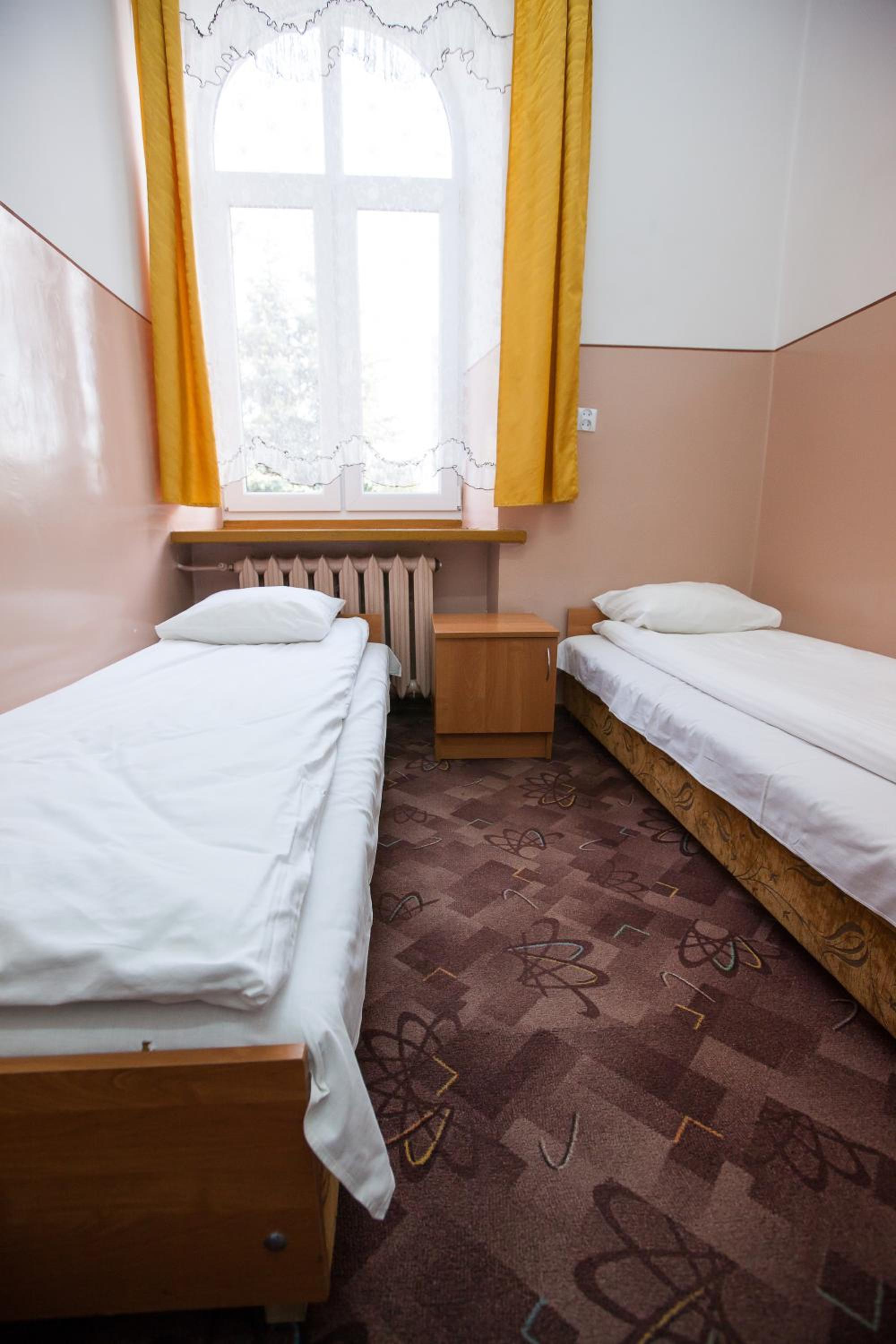 Standard Double Room with Shared Bathroom photo 3