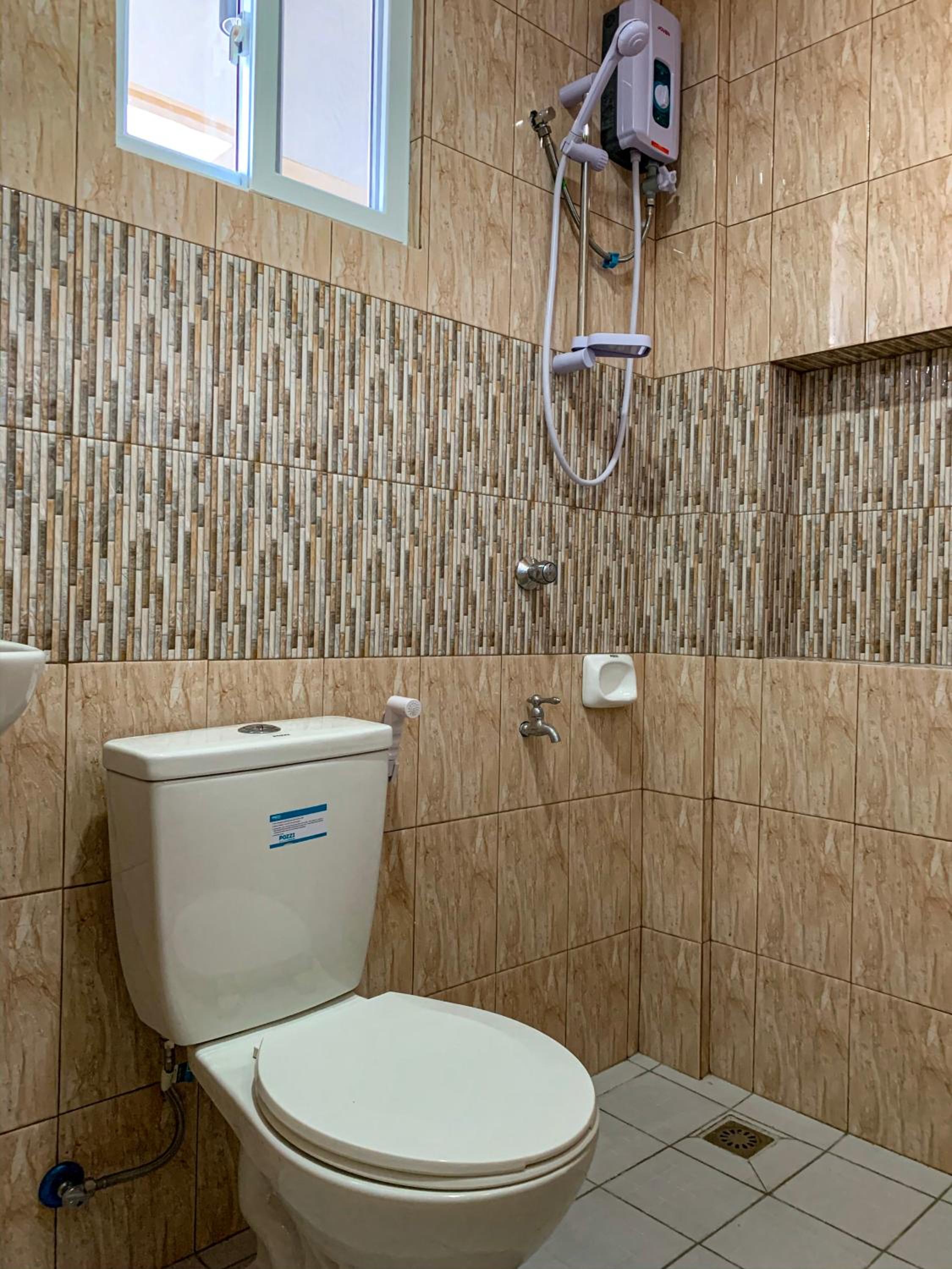 Comfort Triple Room with Shower - Photo 2