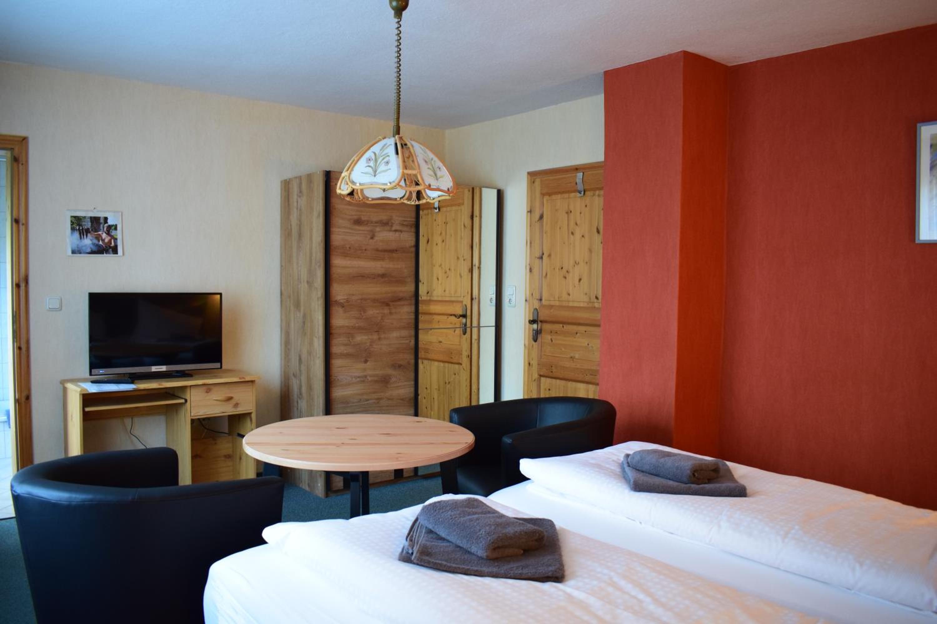 Double Room with Private Bathroom photo 2