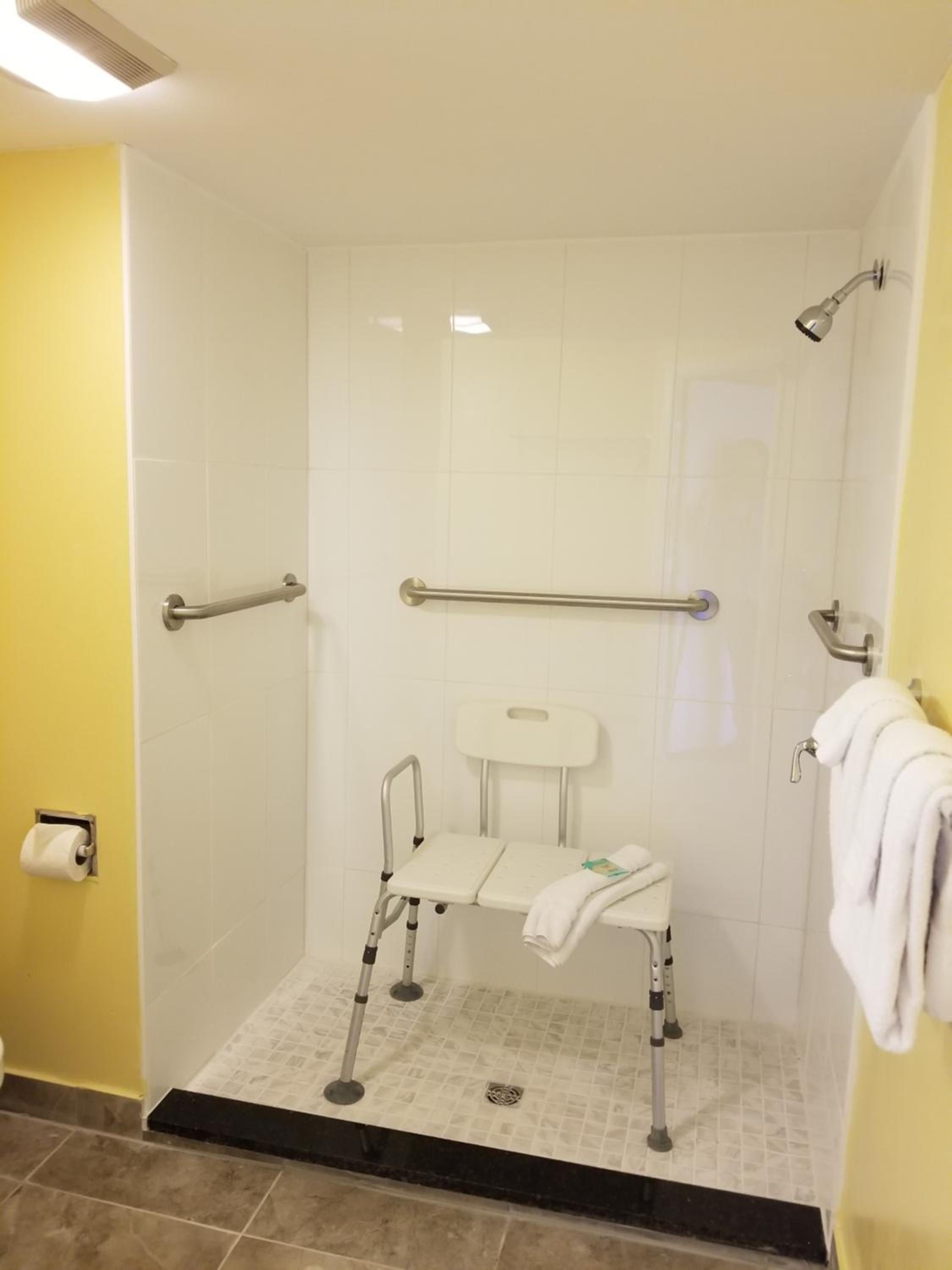 Single Room - Disability Access photo 2
