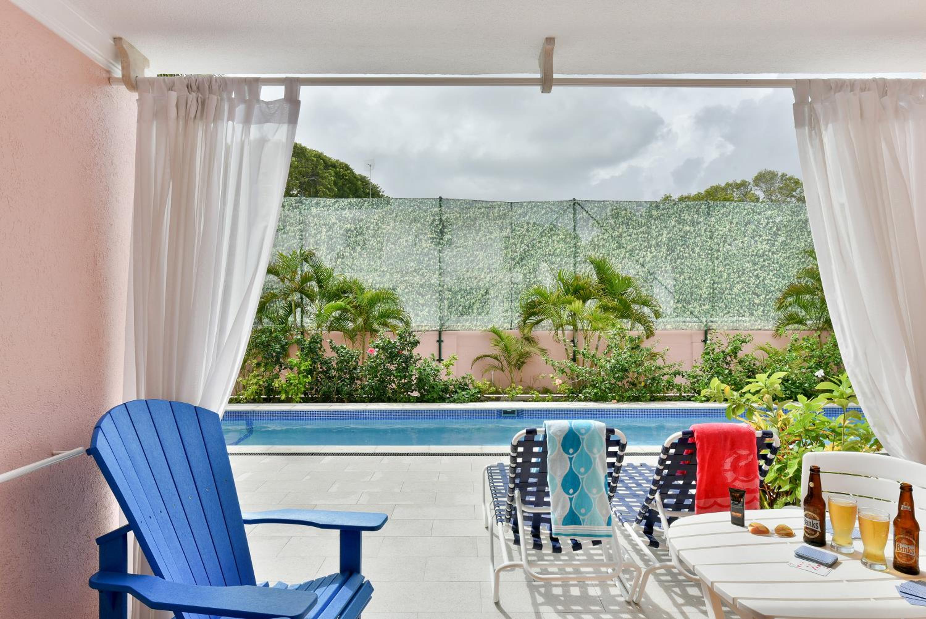 Deluxe Studio Pool View Ground Floor (Adults Only) - Photo 6
