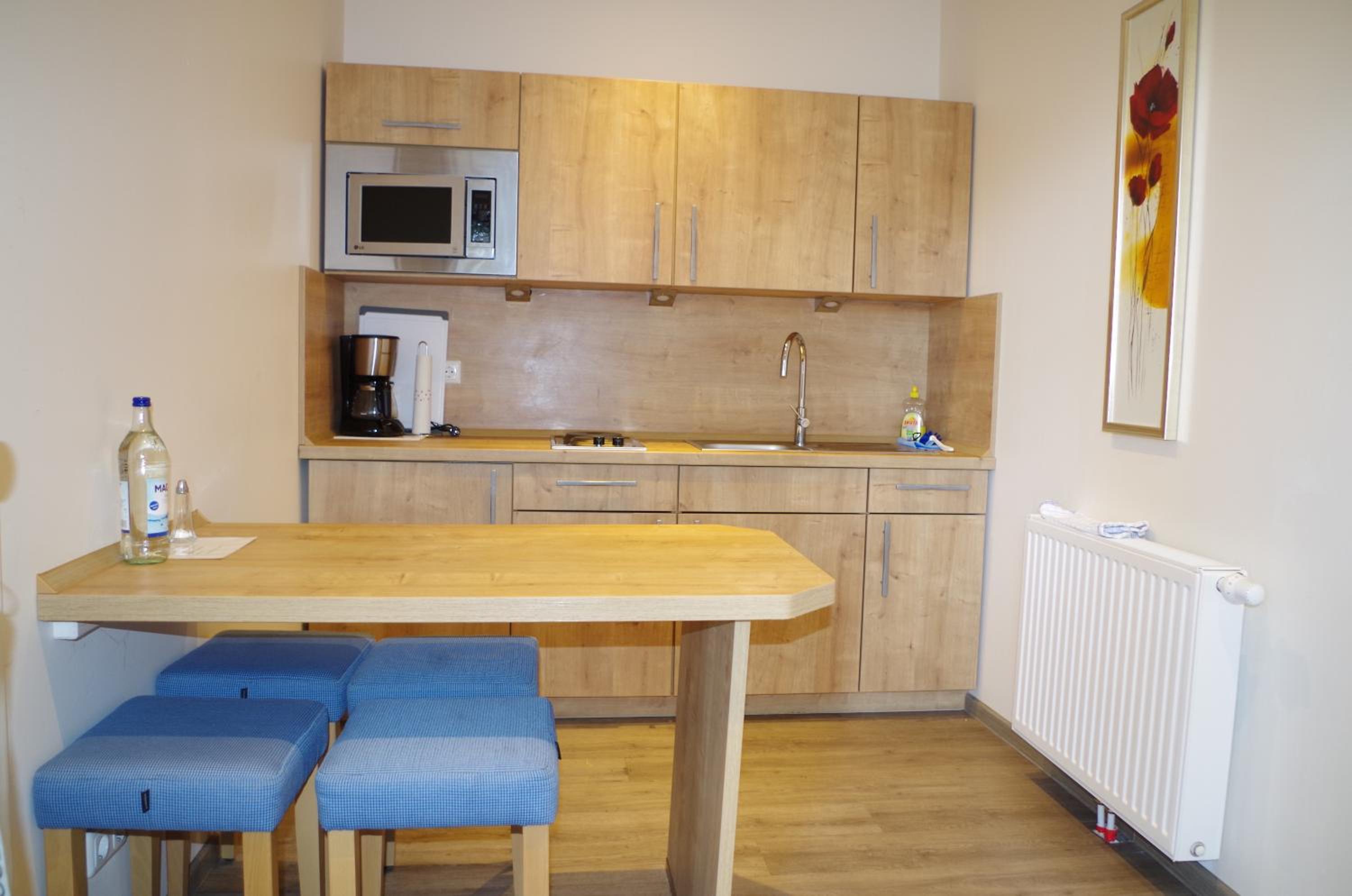 Family Room (2 Adults + 2 Children) photo 2