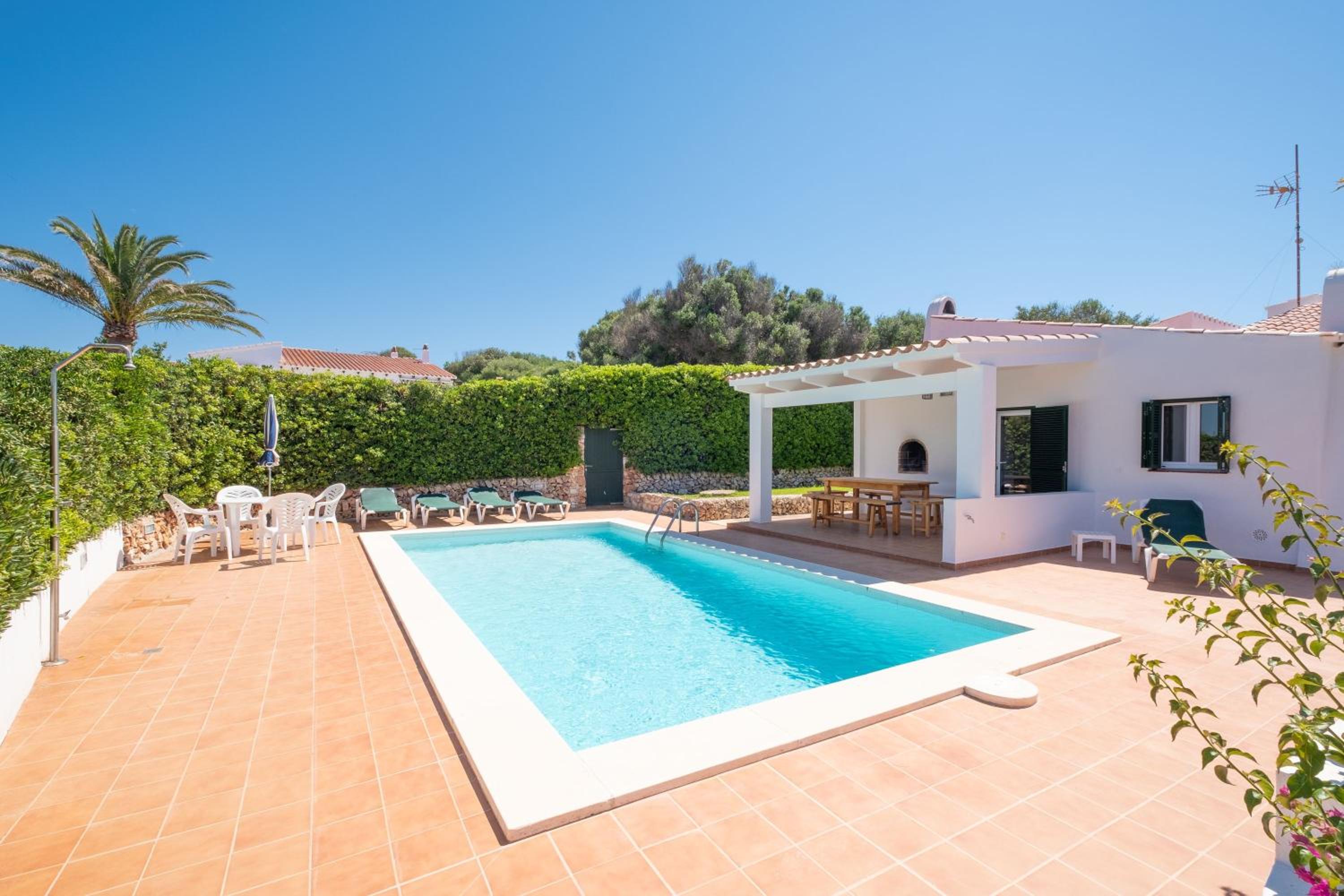 Villa with Sea View - Photo 4
