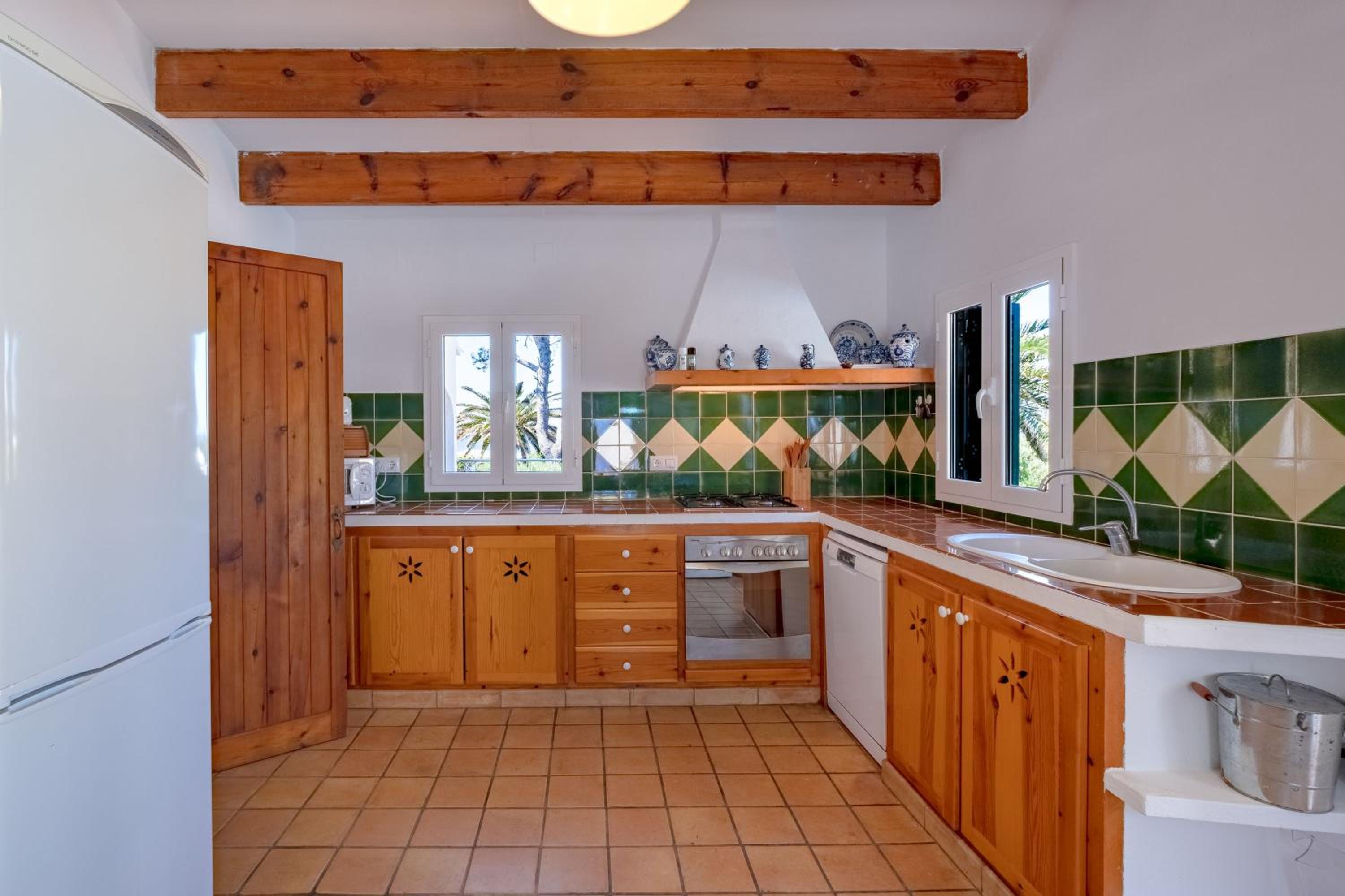Villa with Sea View - Photo 8