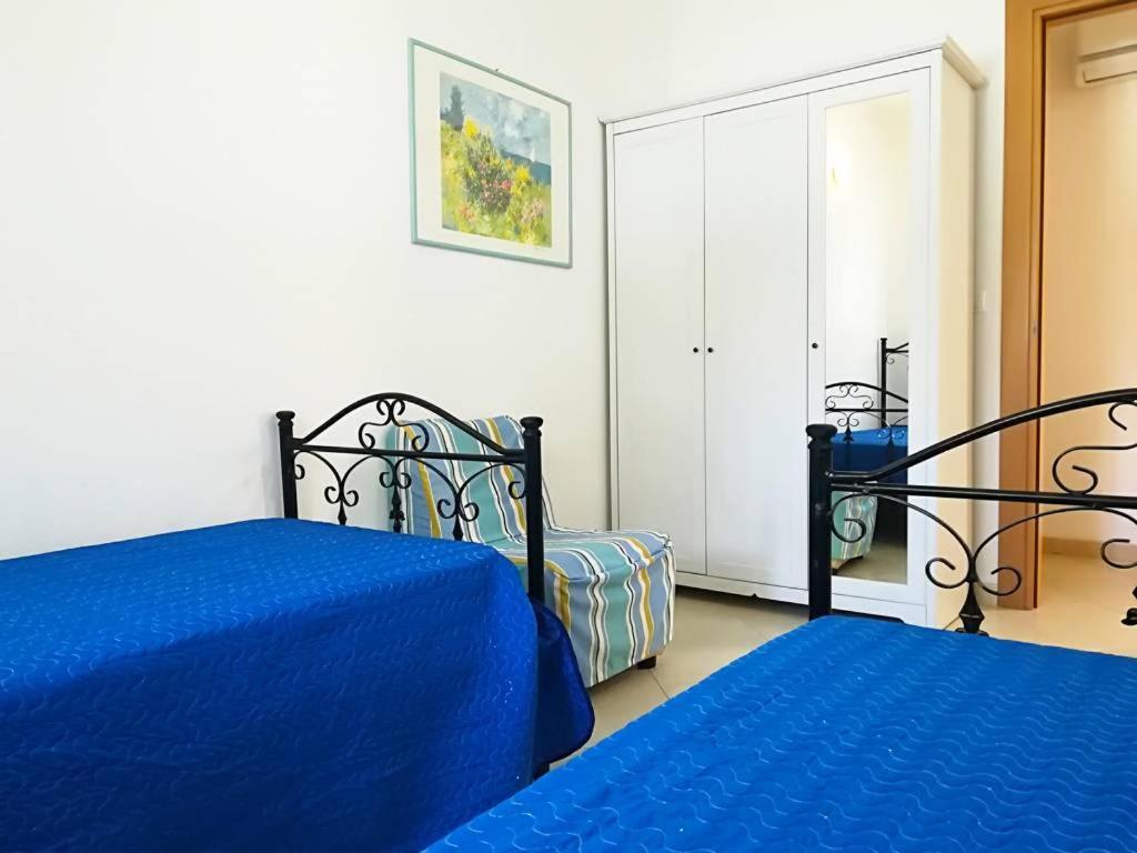 Two-Bedroom Deluxe Apartment with Garden View