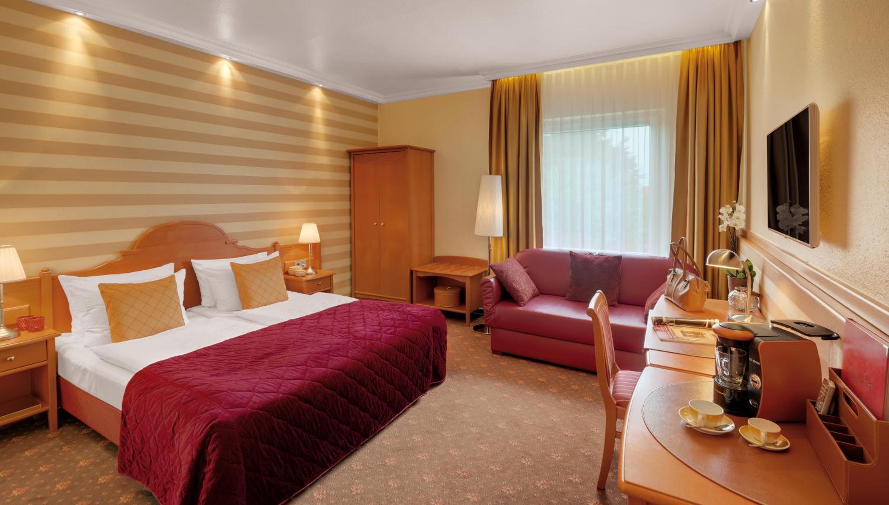 Double Room - Photo 5