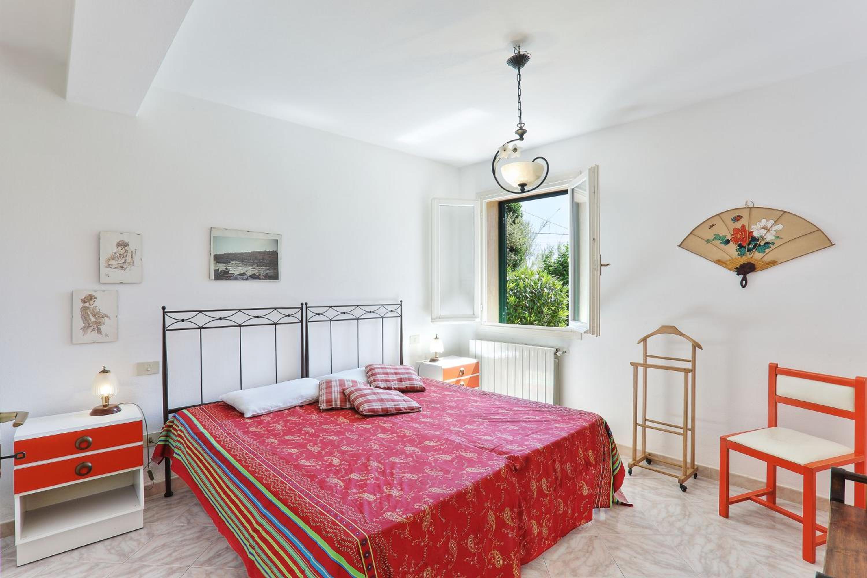 One-Bedroom Apartment with Garden