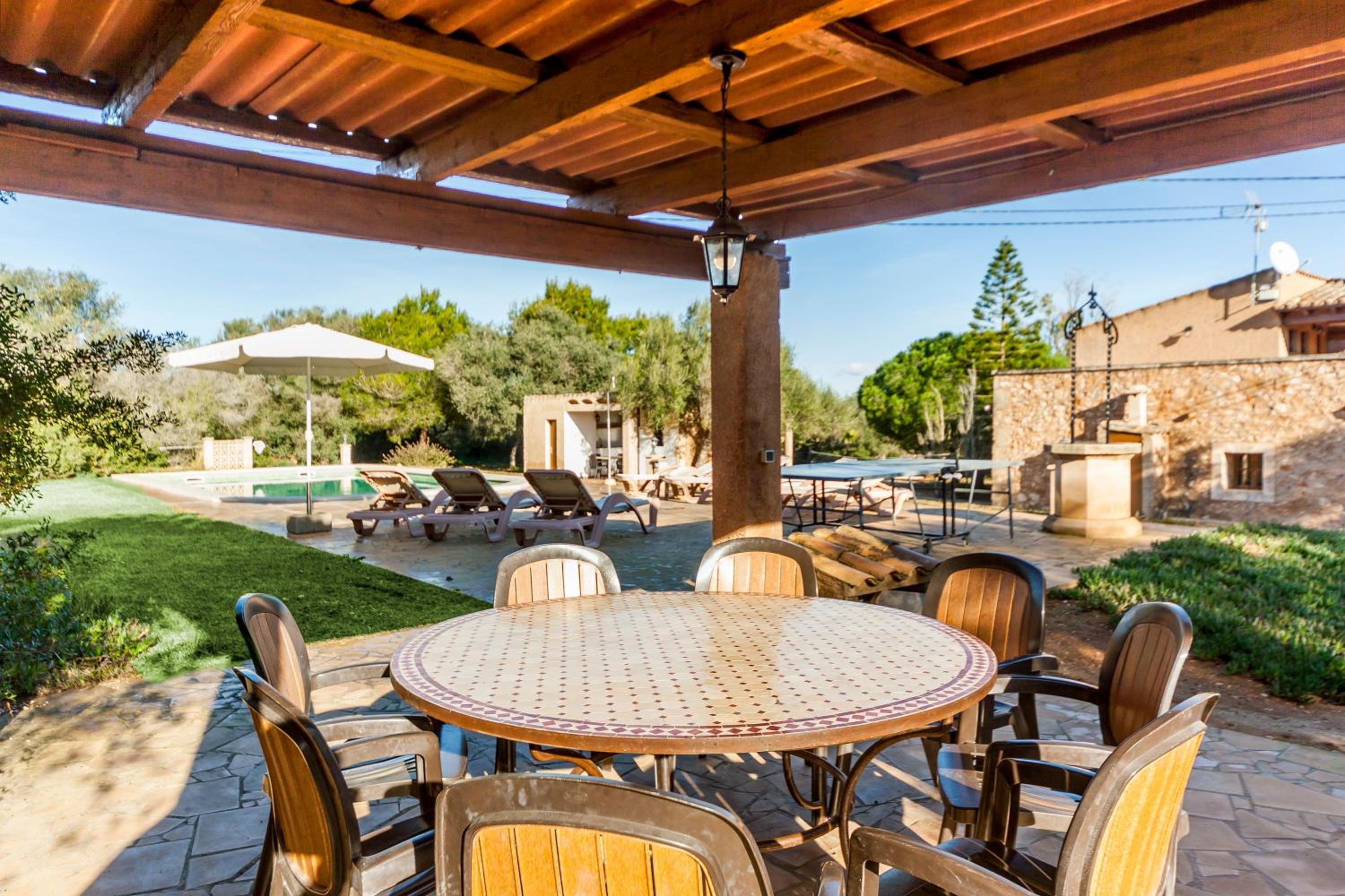 Villa photo 2
