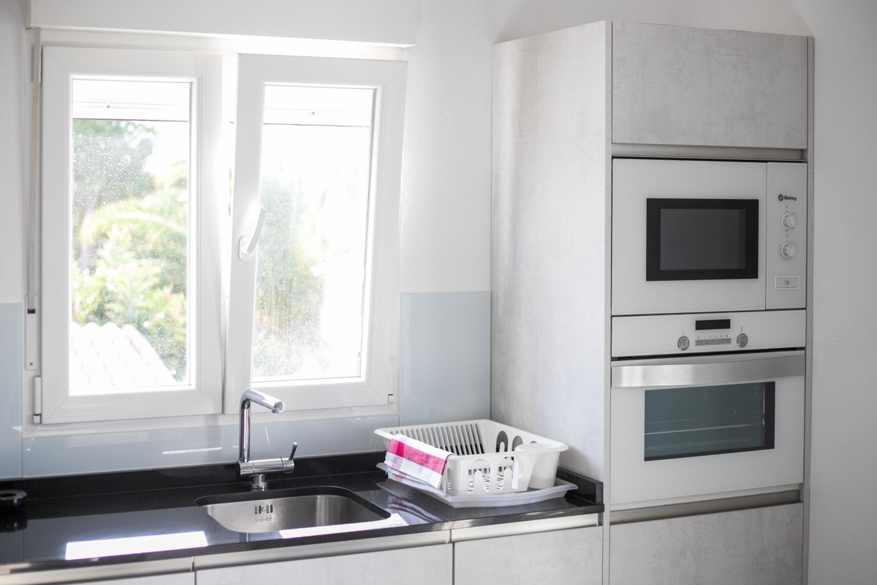 Apartment with Terrace photo 2