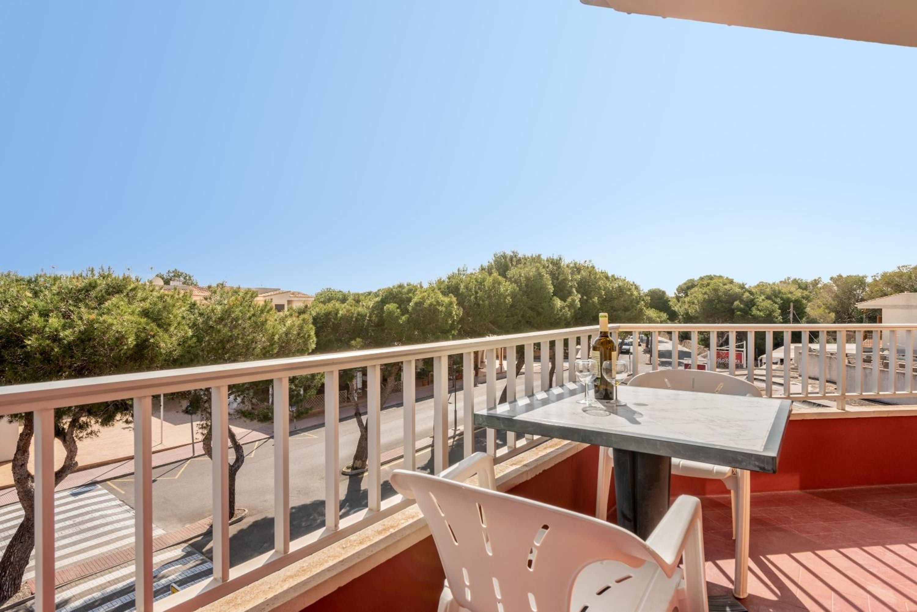 Superior One-Bedroom Apartment with Balcony - Photo 25