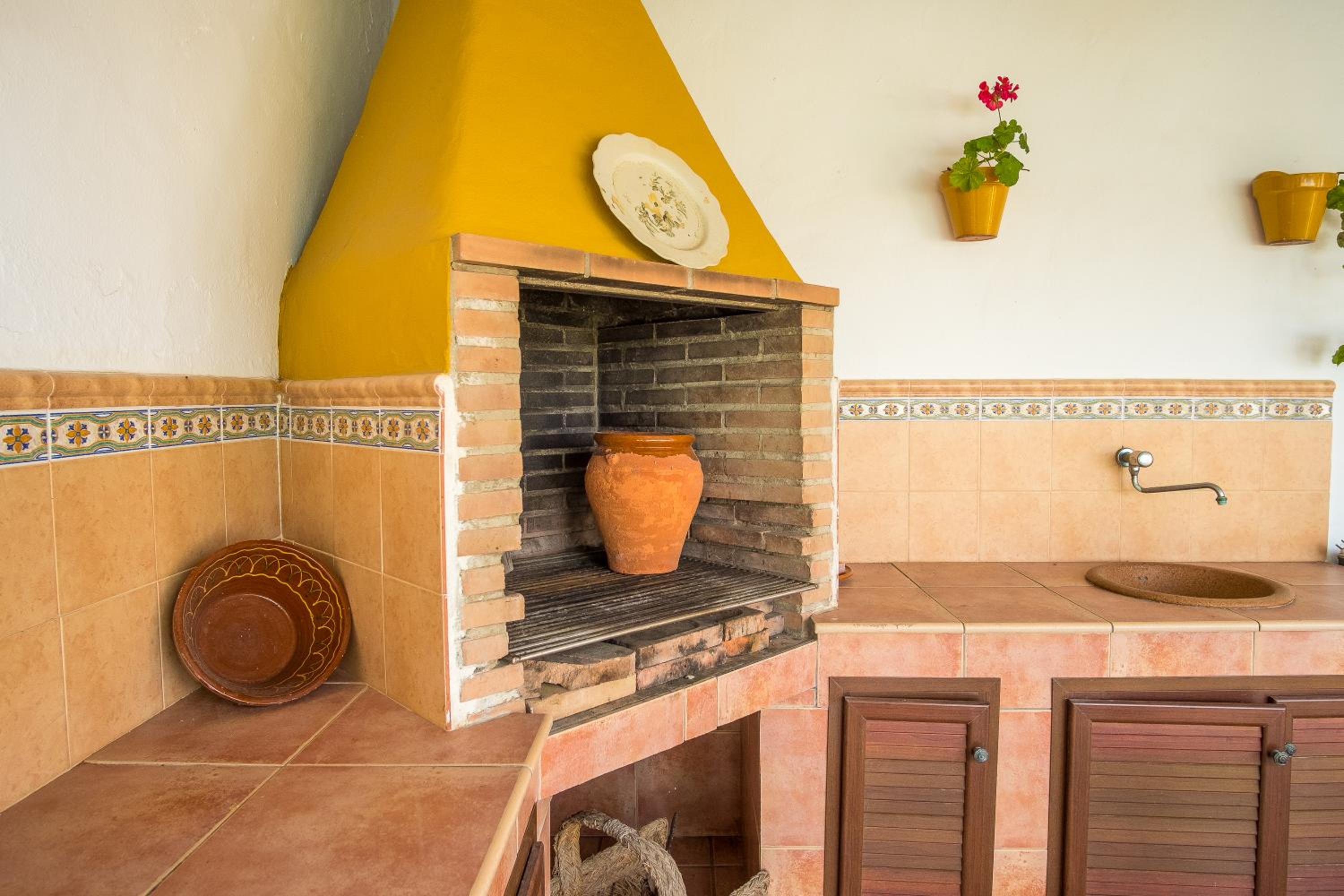 Three-Bedroom House - Photo 24