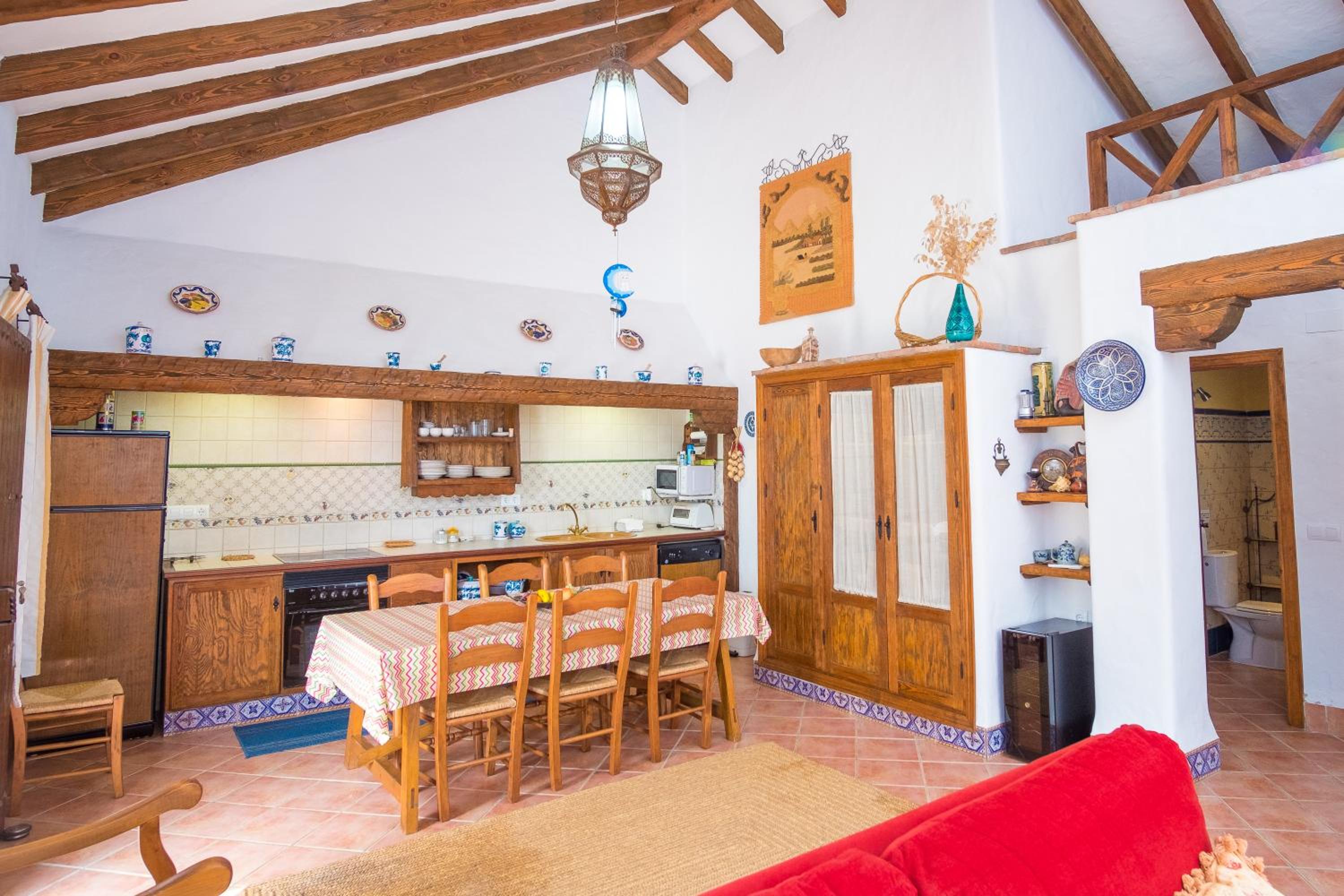 Three-Bedroom House - Photo 15