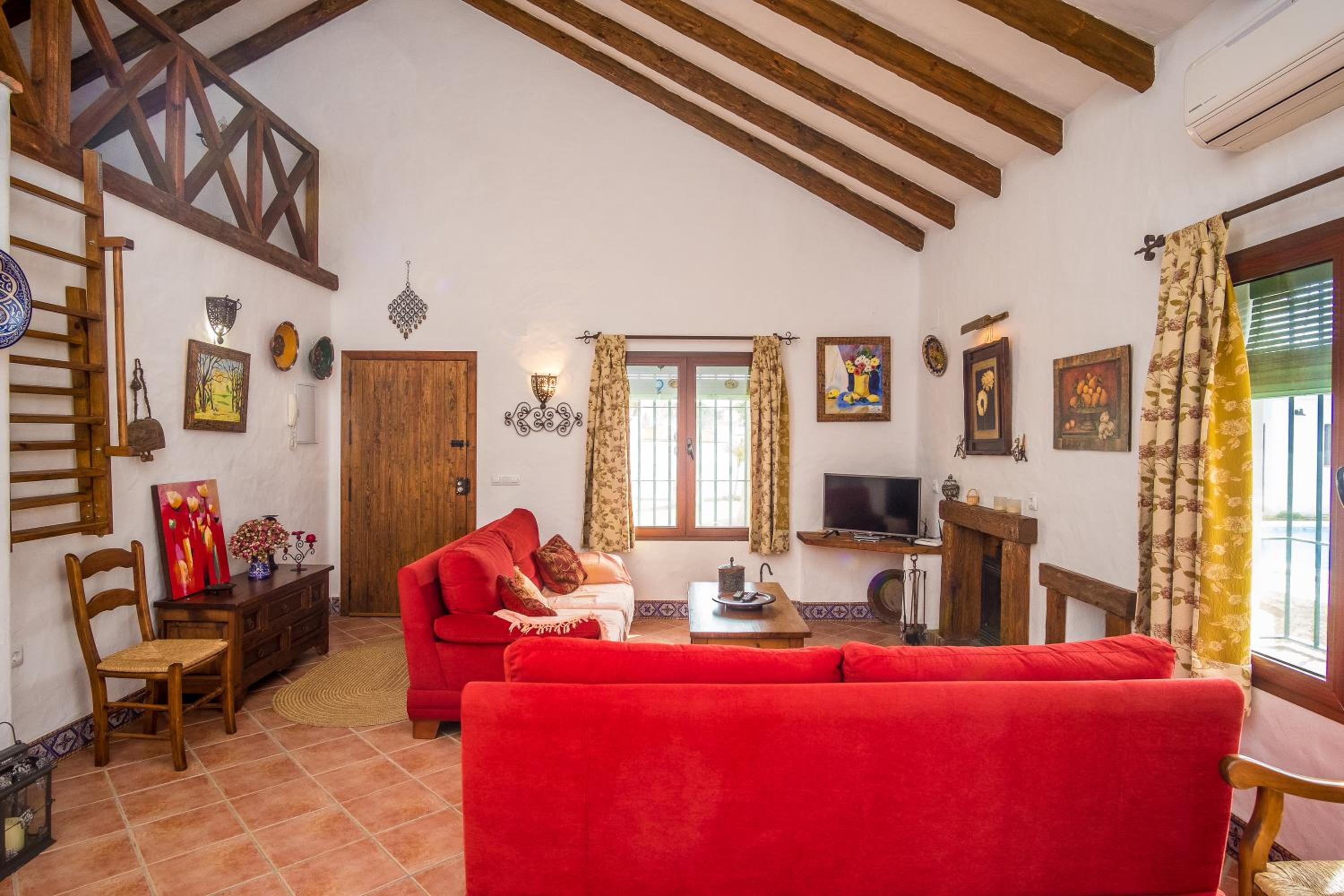 Three-Bedroom House - Photo 1
