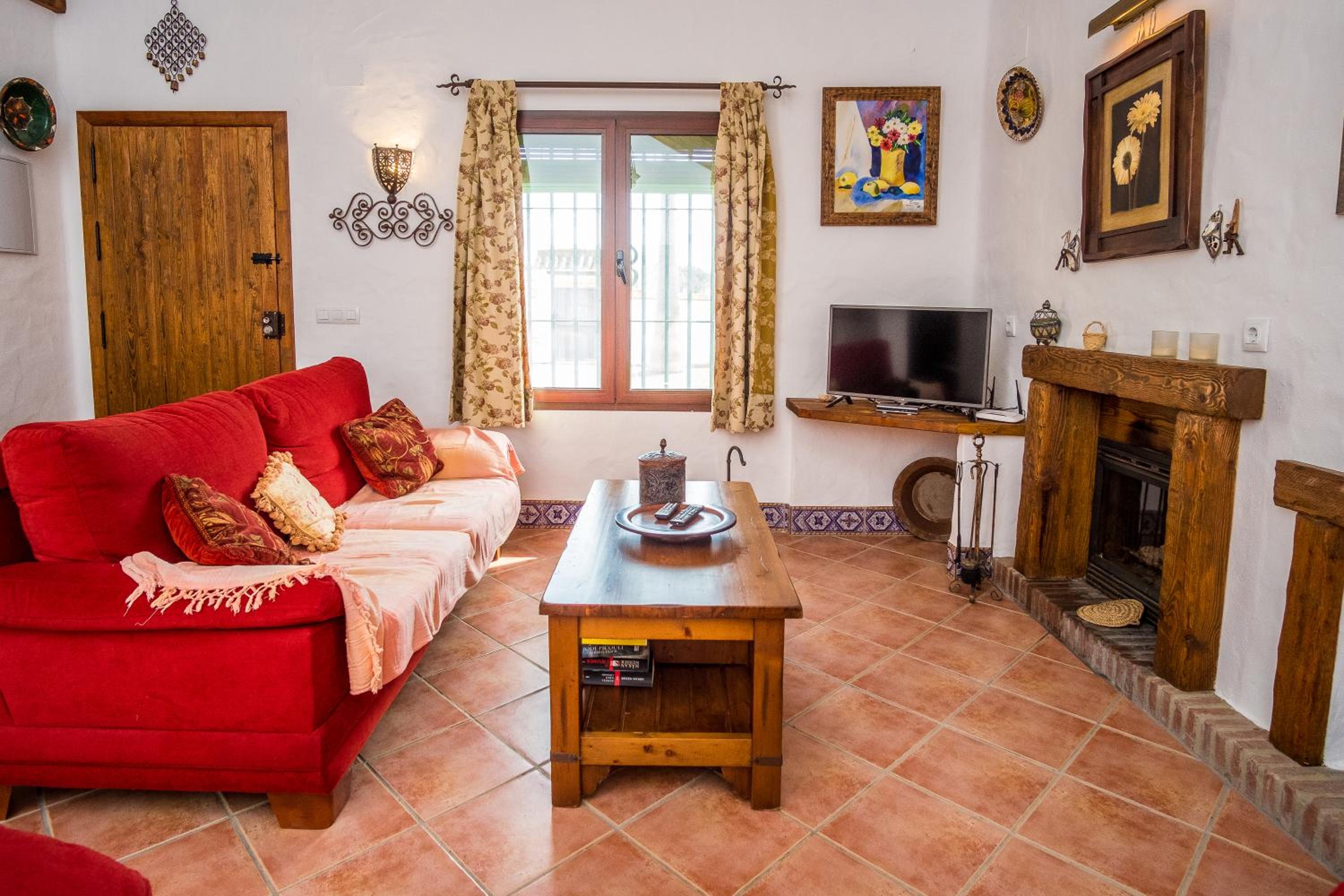 Three-Bedroom House - Photo 12