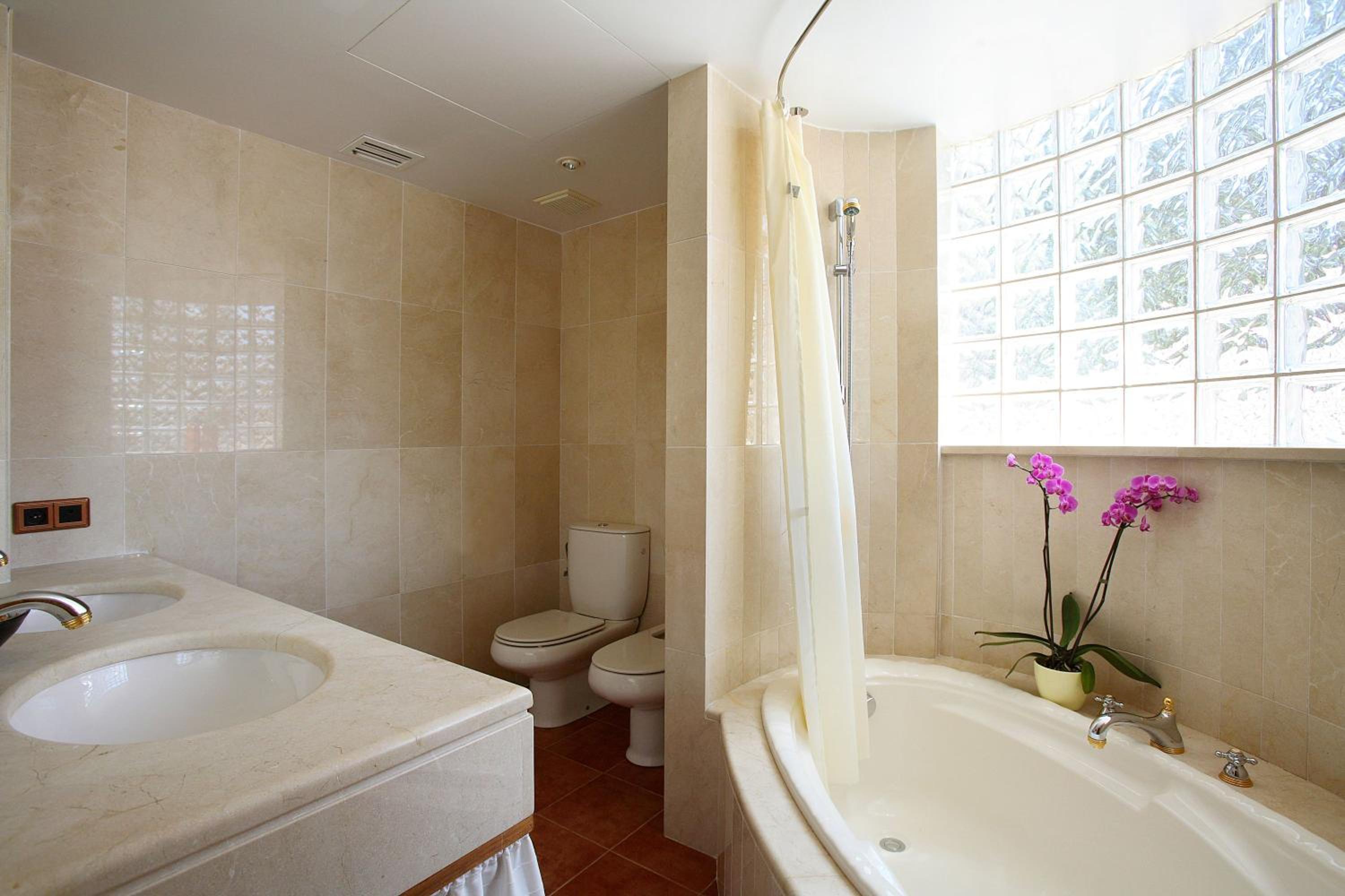 Vacation Home - Photo 17