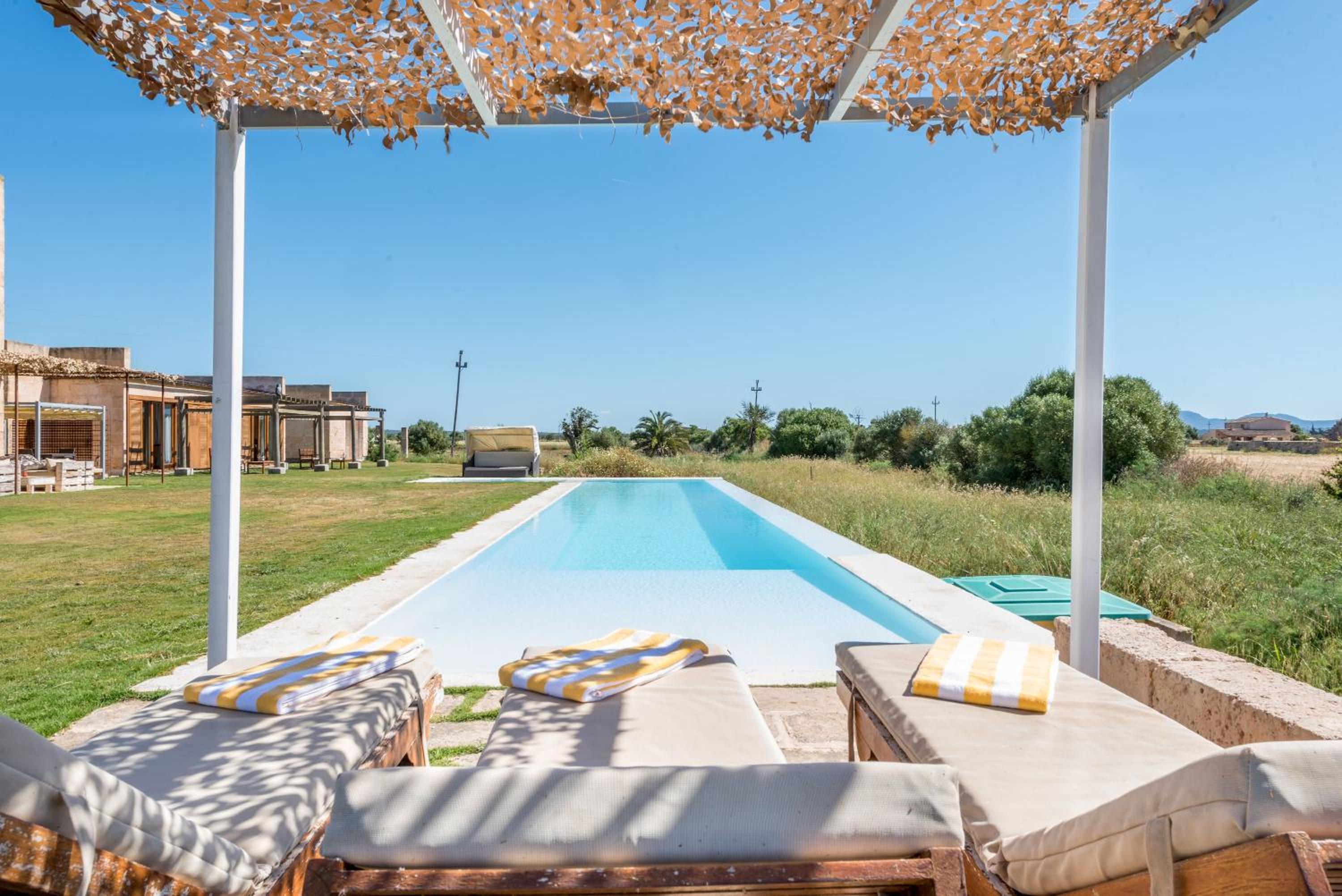 Villa with Garden View photo 3