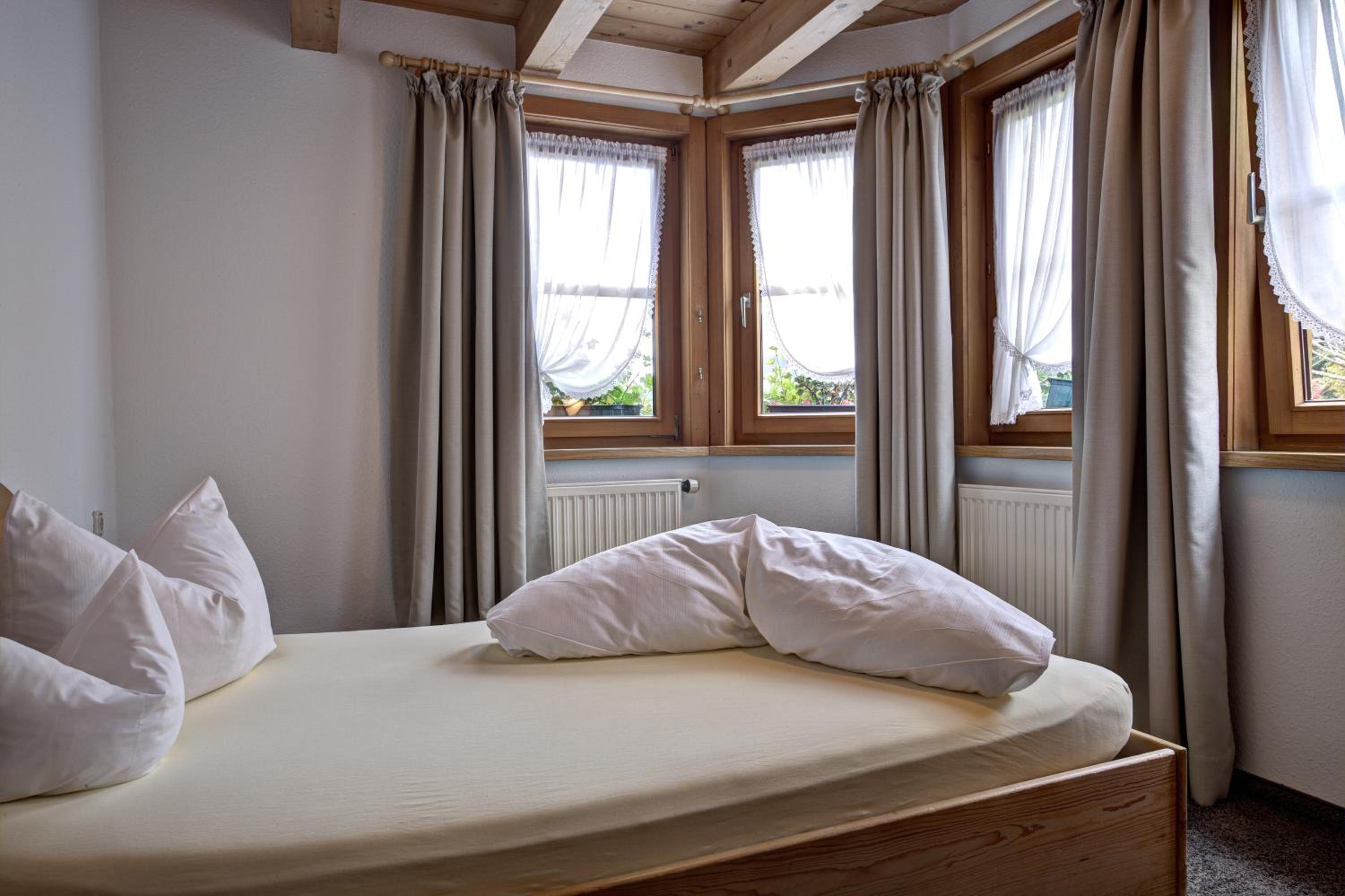Classic Double Room - Photo 2