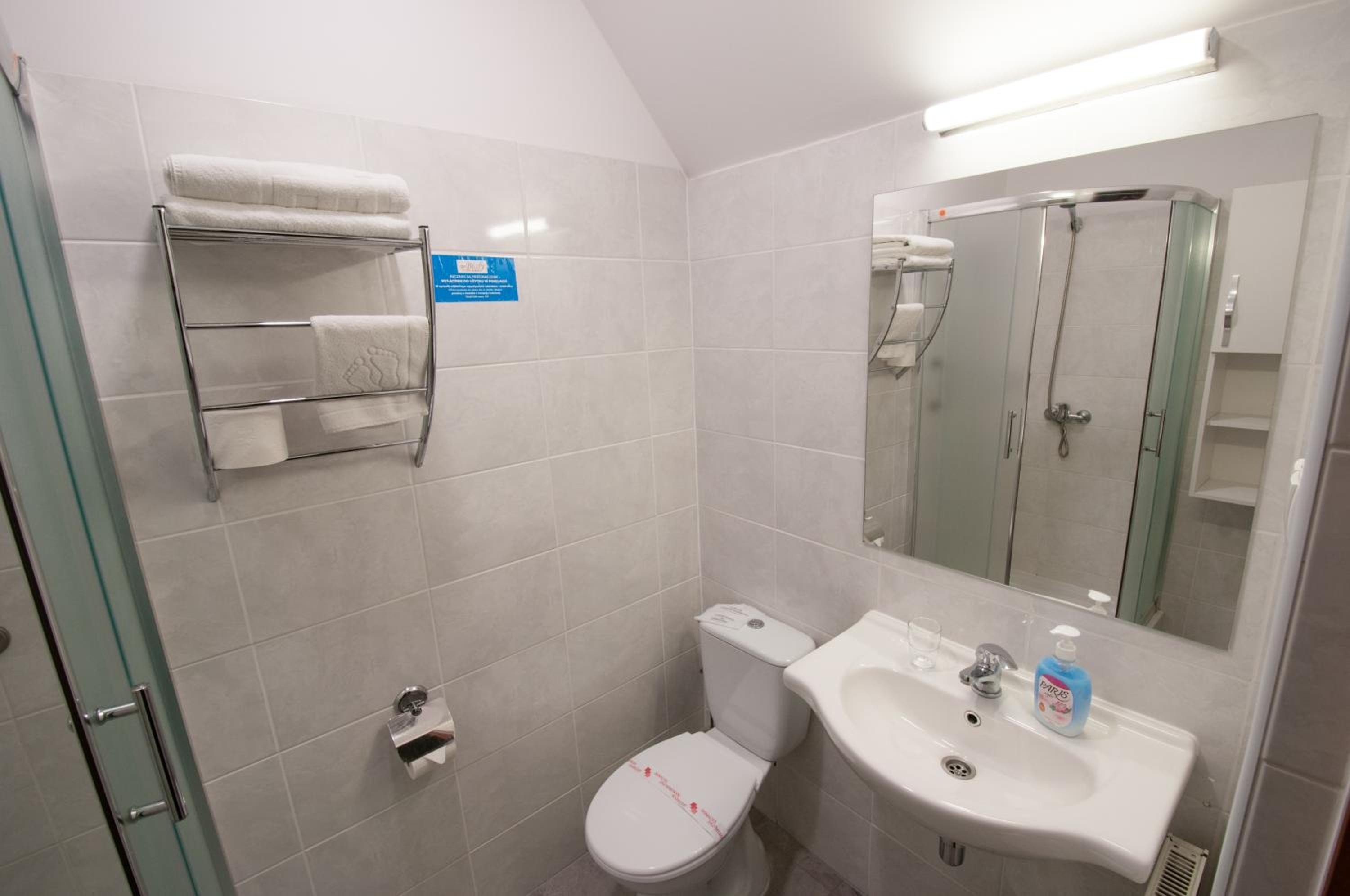 Single Room photo 2