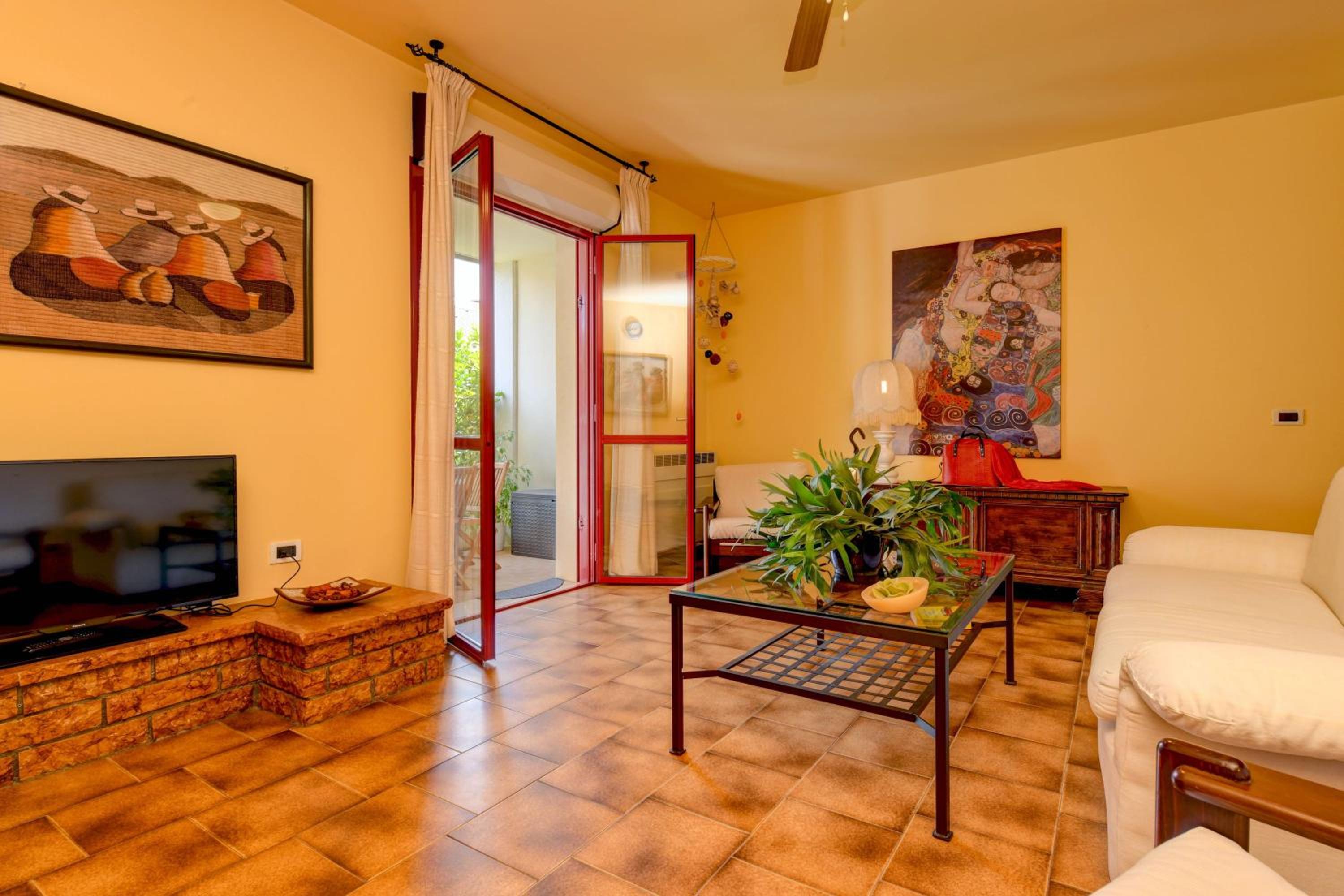 Three-Bedroom House photo 1