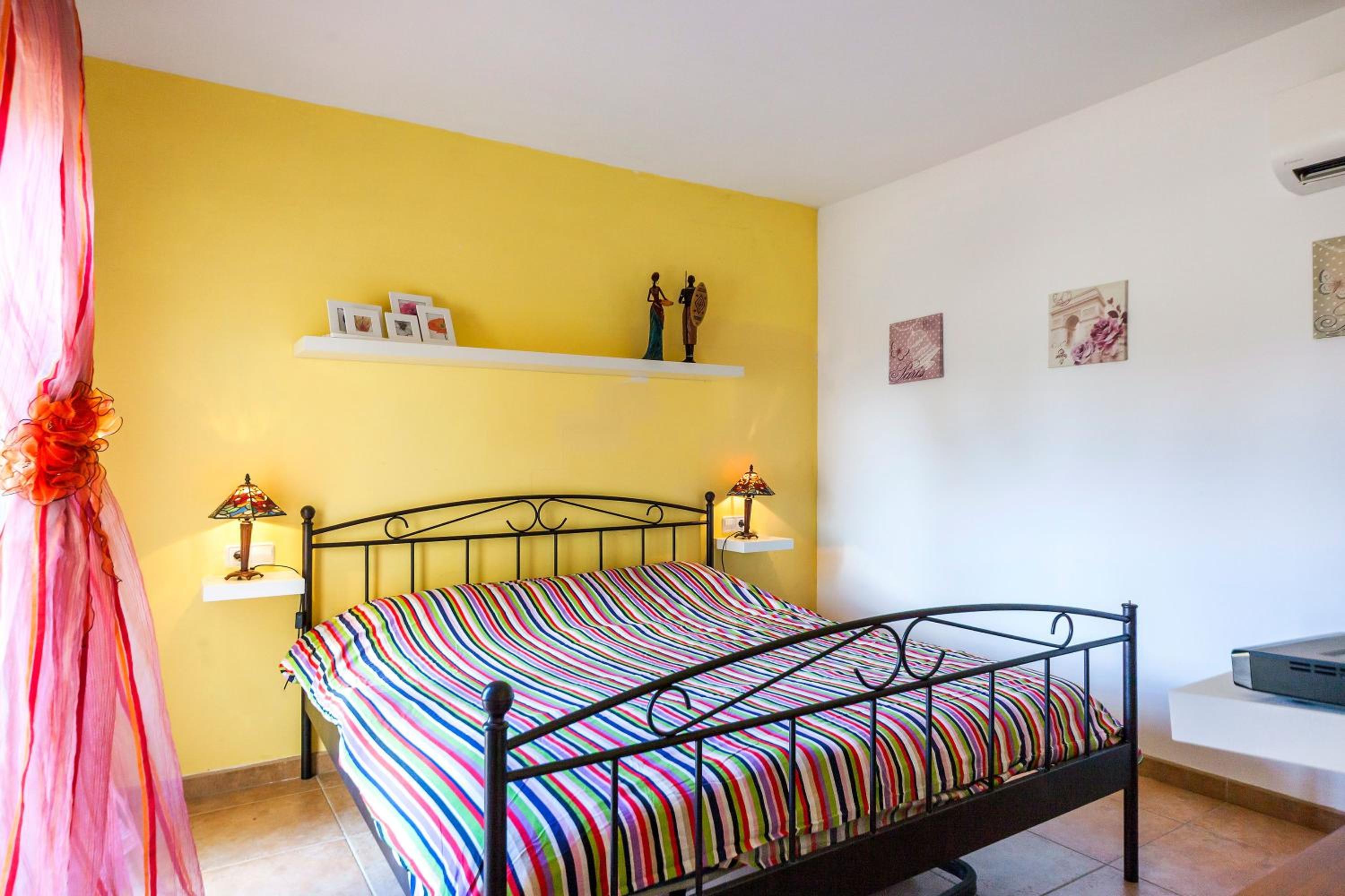 Villa photo 2