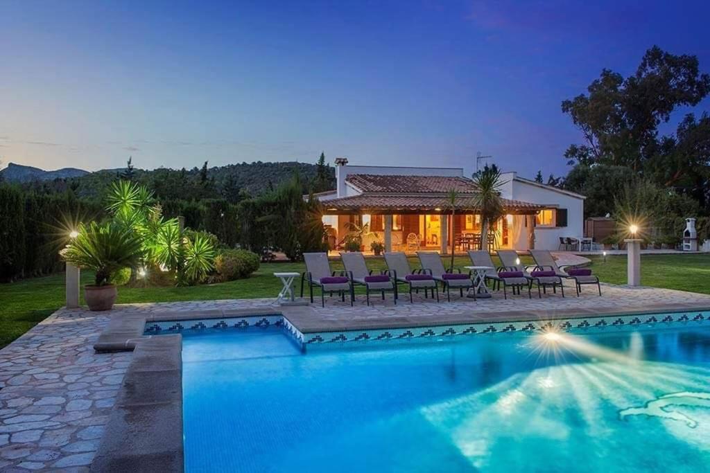 Villa with Garden View - Photo 18